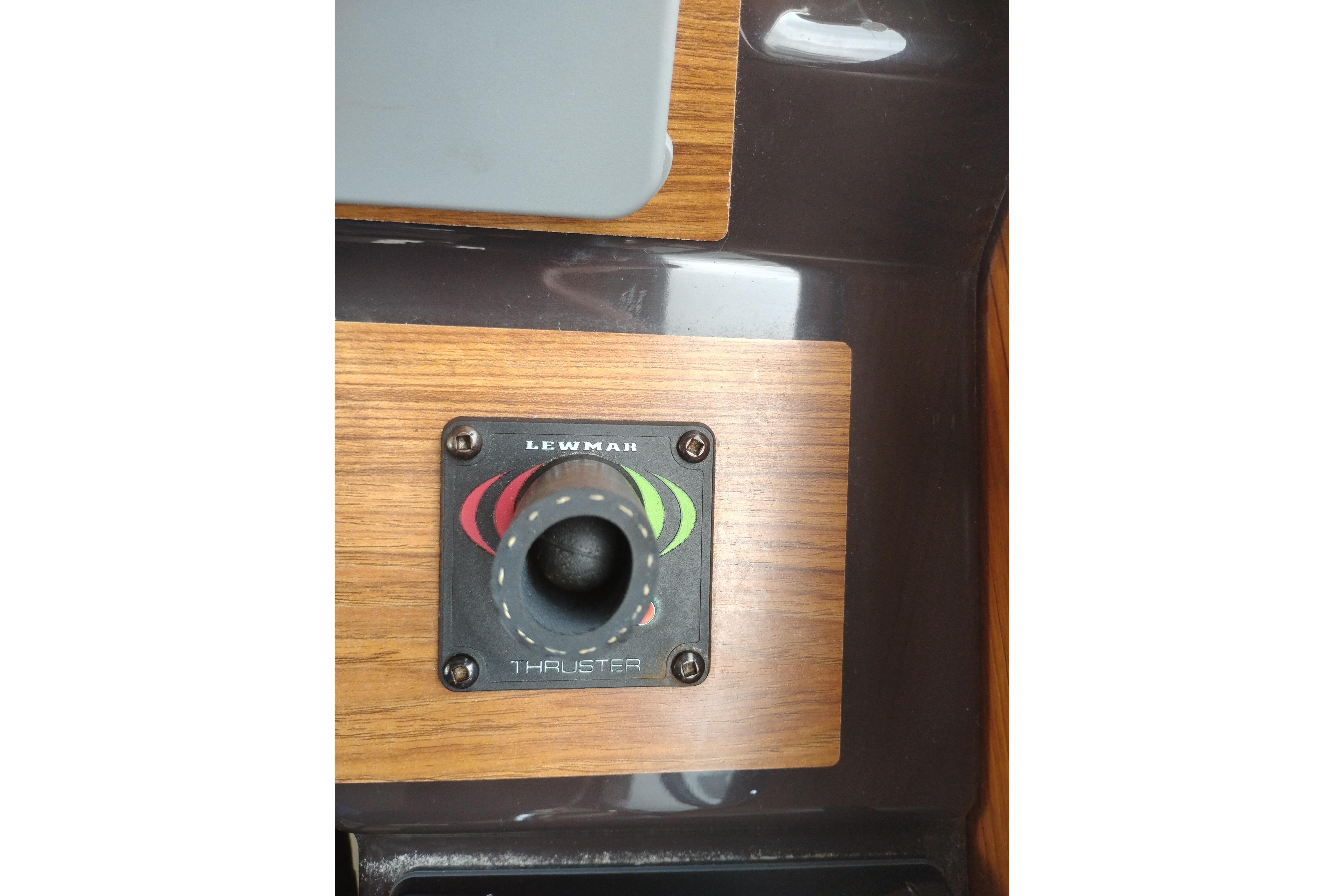 Control panel of a 2021 Ranger Tugs R-27 boat with Lewmar thruster joystick.