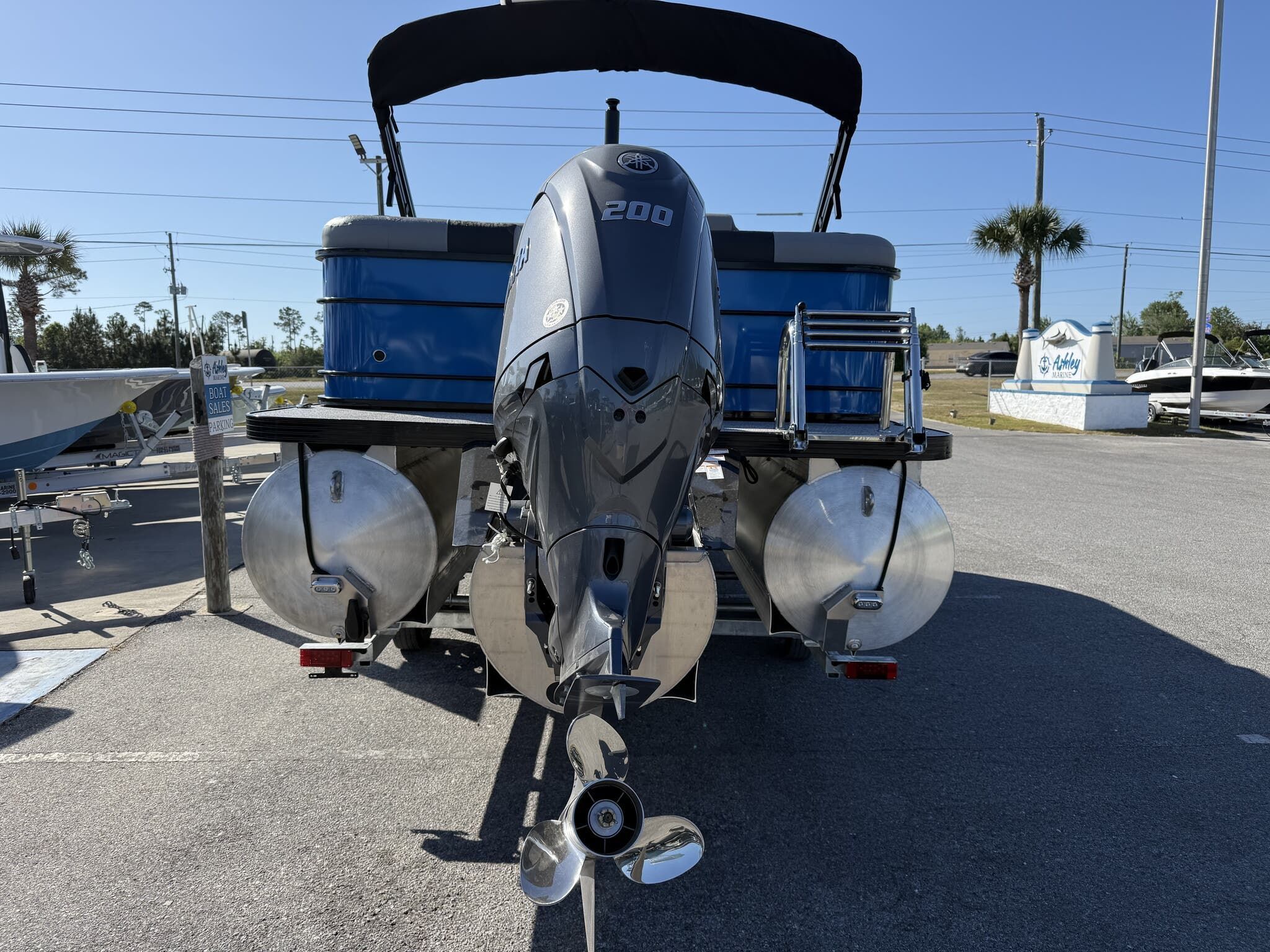 2026 Veranda Relax Series 22RC Tri-toon-200HP - 3