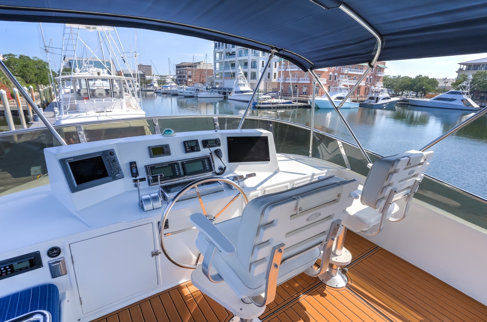 2003 Jefferson 57 Pilothouse - Image 24