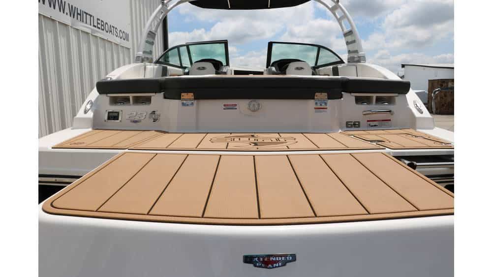 2025 Chaparral 23 Surf - 8