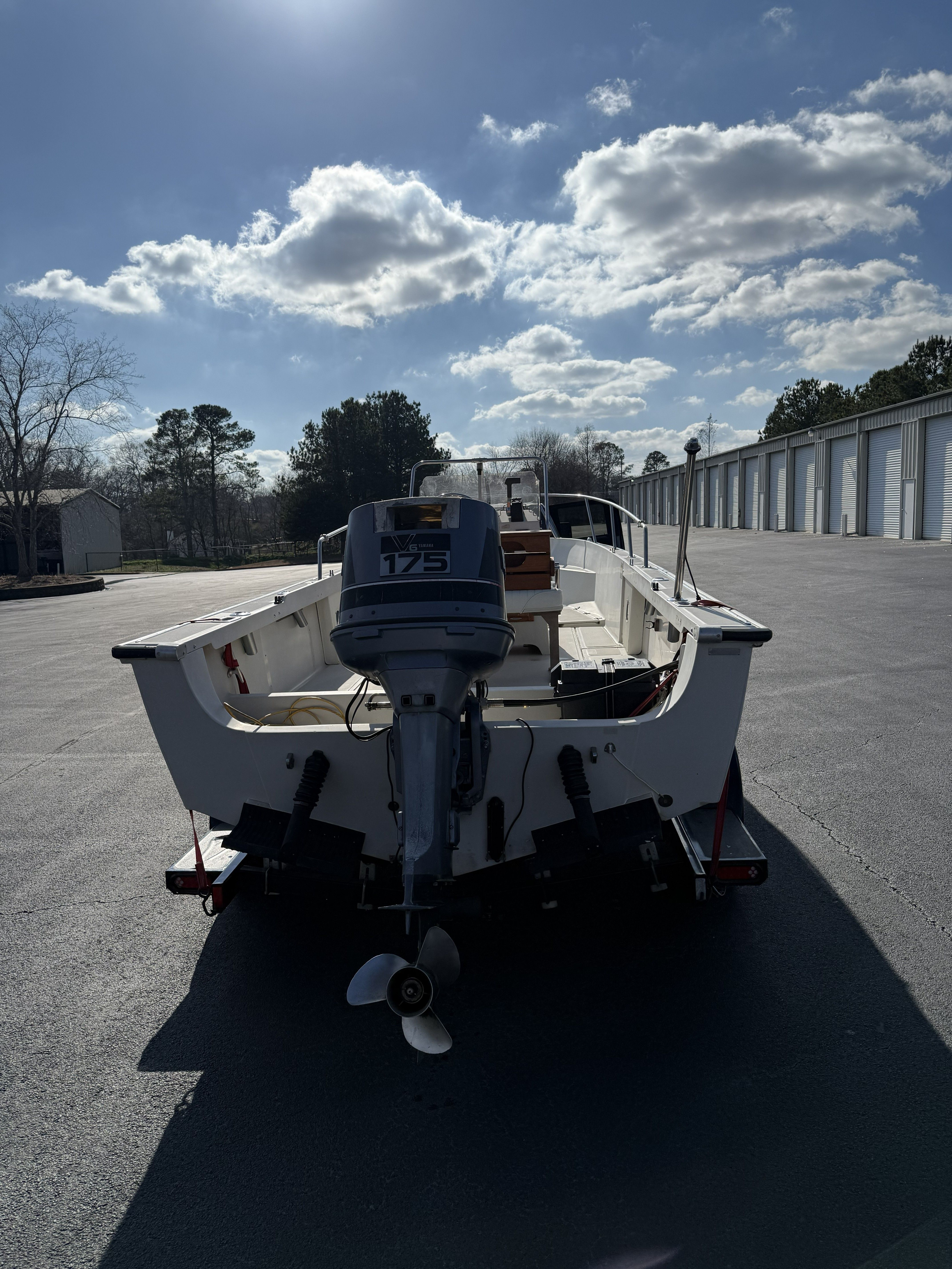 1987 Boston Whaler outrage v20 - 9