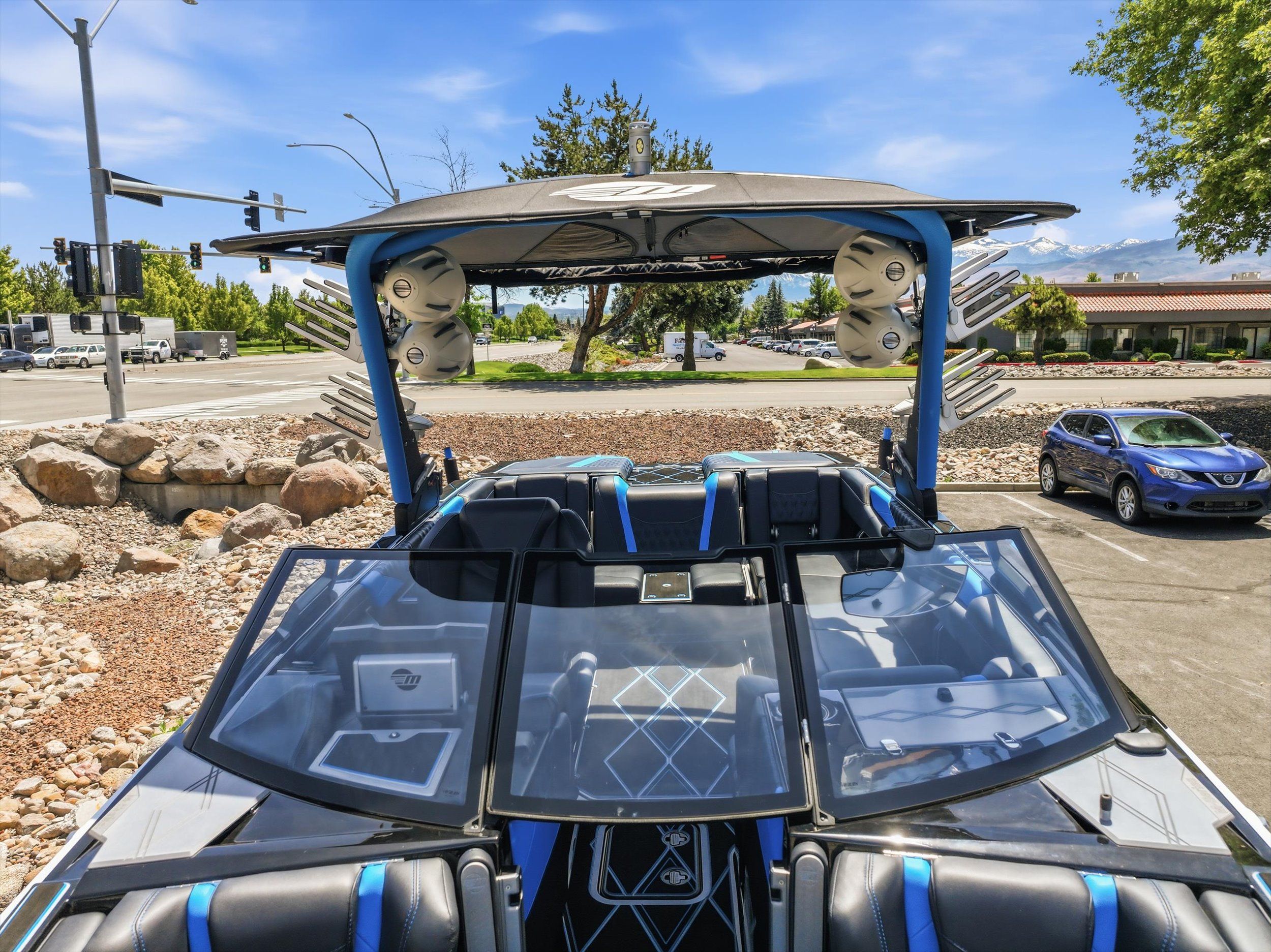 2024 Malibu M242 - 28