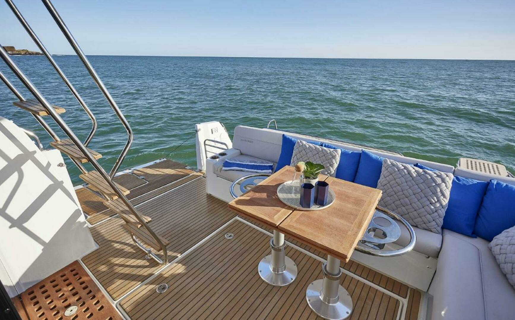 2026 Beneteau Antares 12 - Image 5