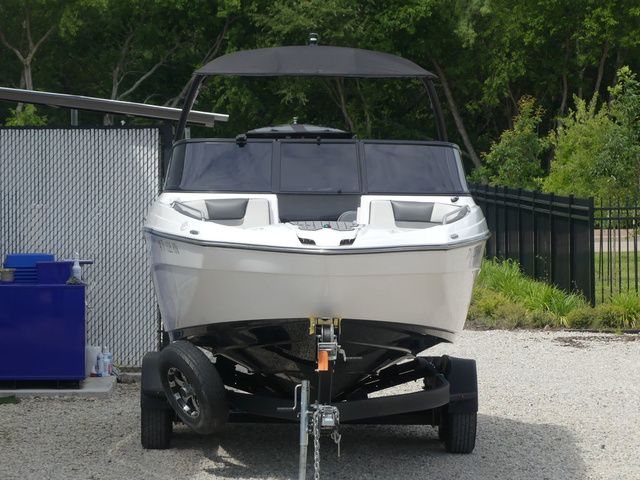 2019 Yamaha Boats AR240 - 3