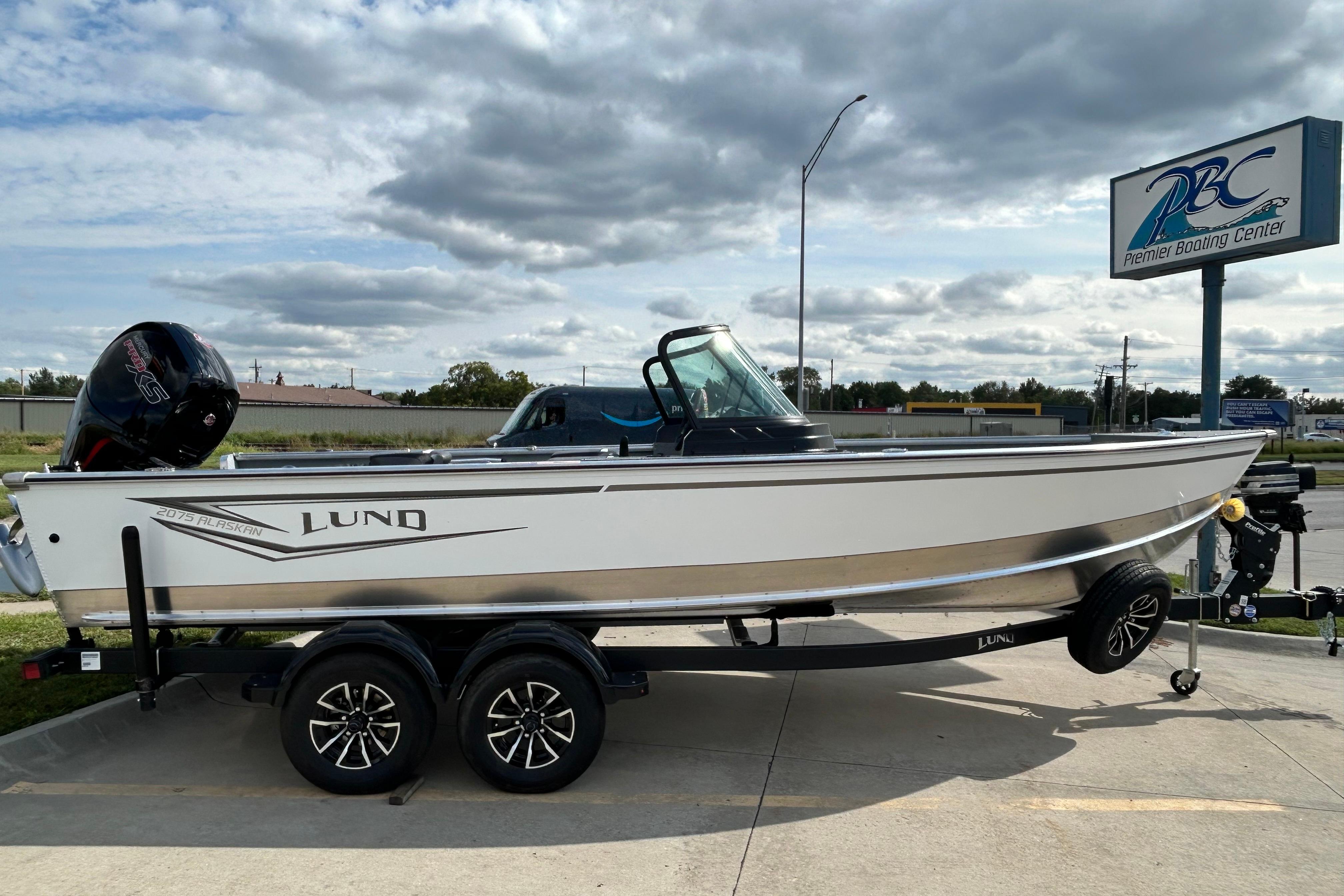 2026 Lund 2075 Alaskan Sport