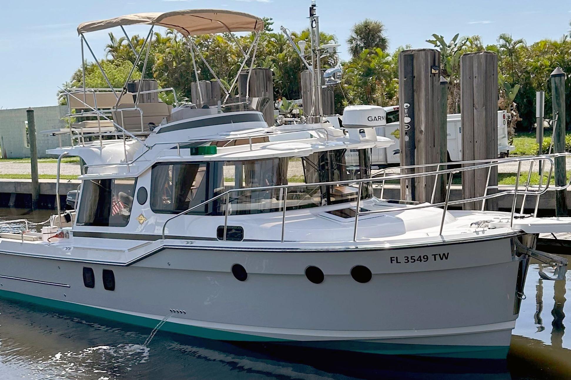 2026 Ranger Tugs R-29 CB