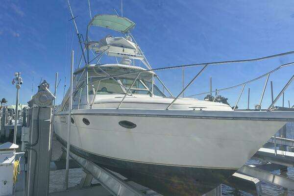 1995 Tiara Sport 3100 Open