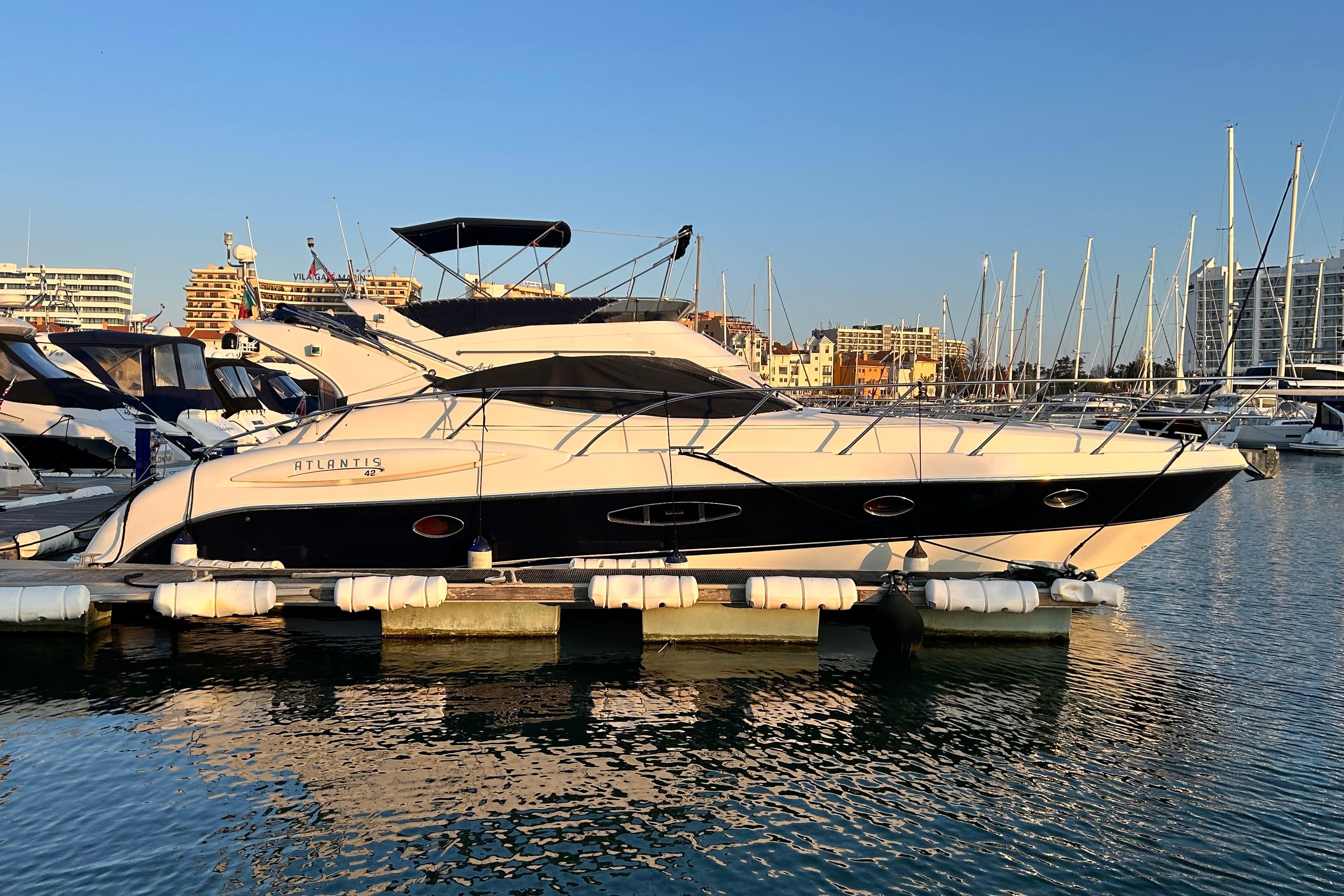 2006 Atlantis 42