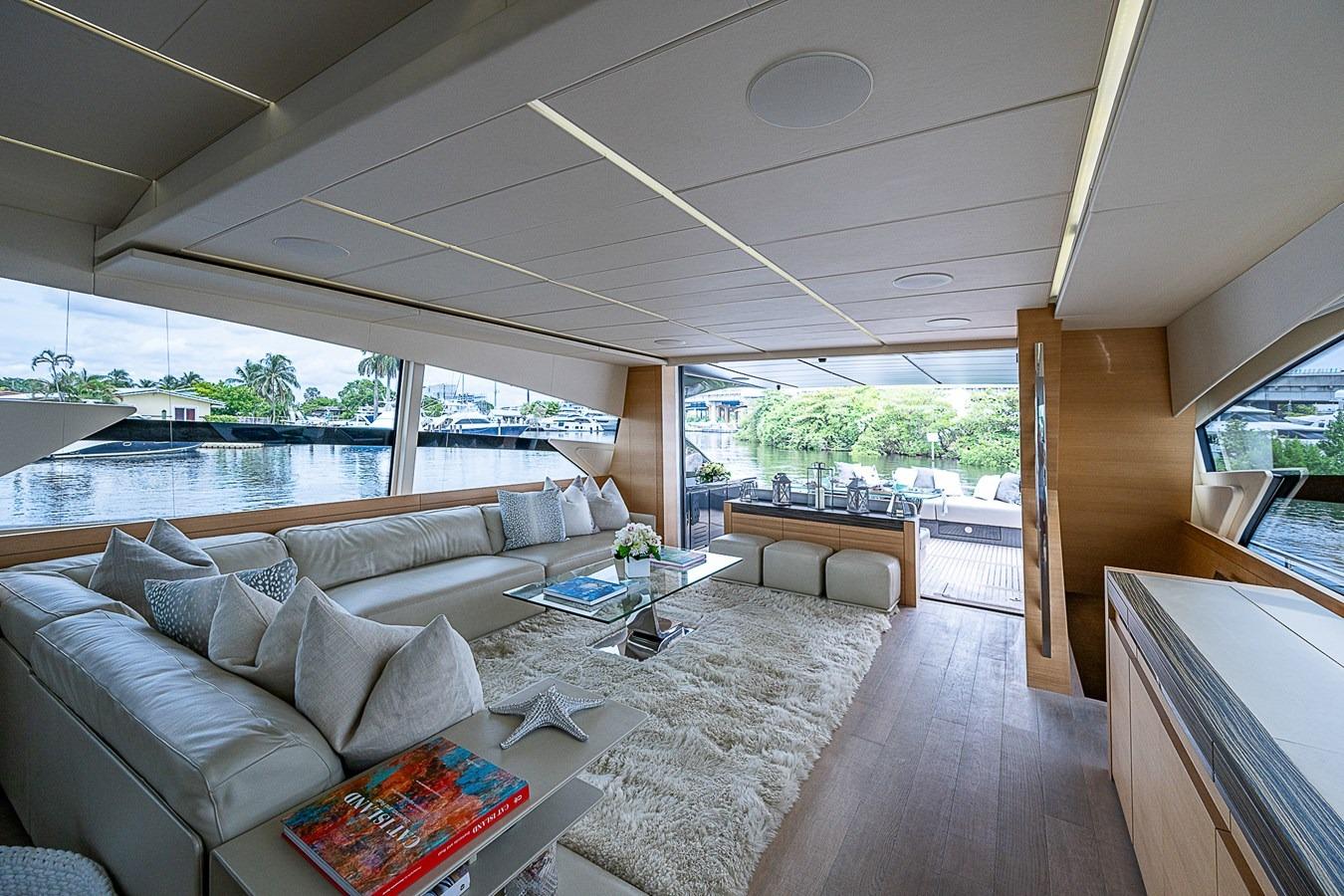 MAIN SALON AFT