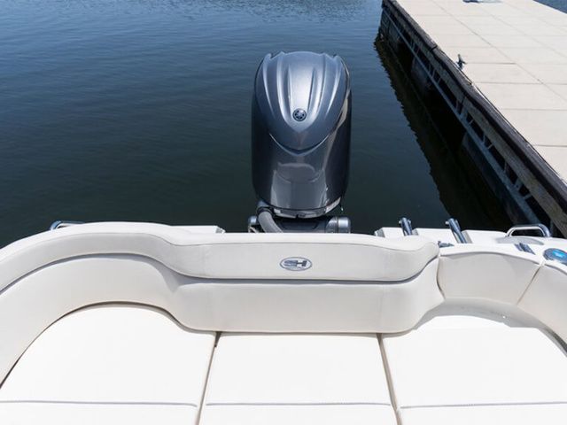 2027 Sea Hunt Ultra 219 - 8