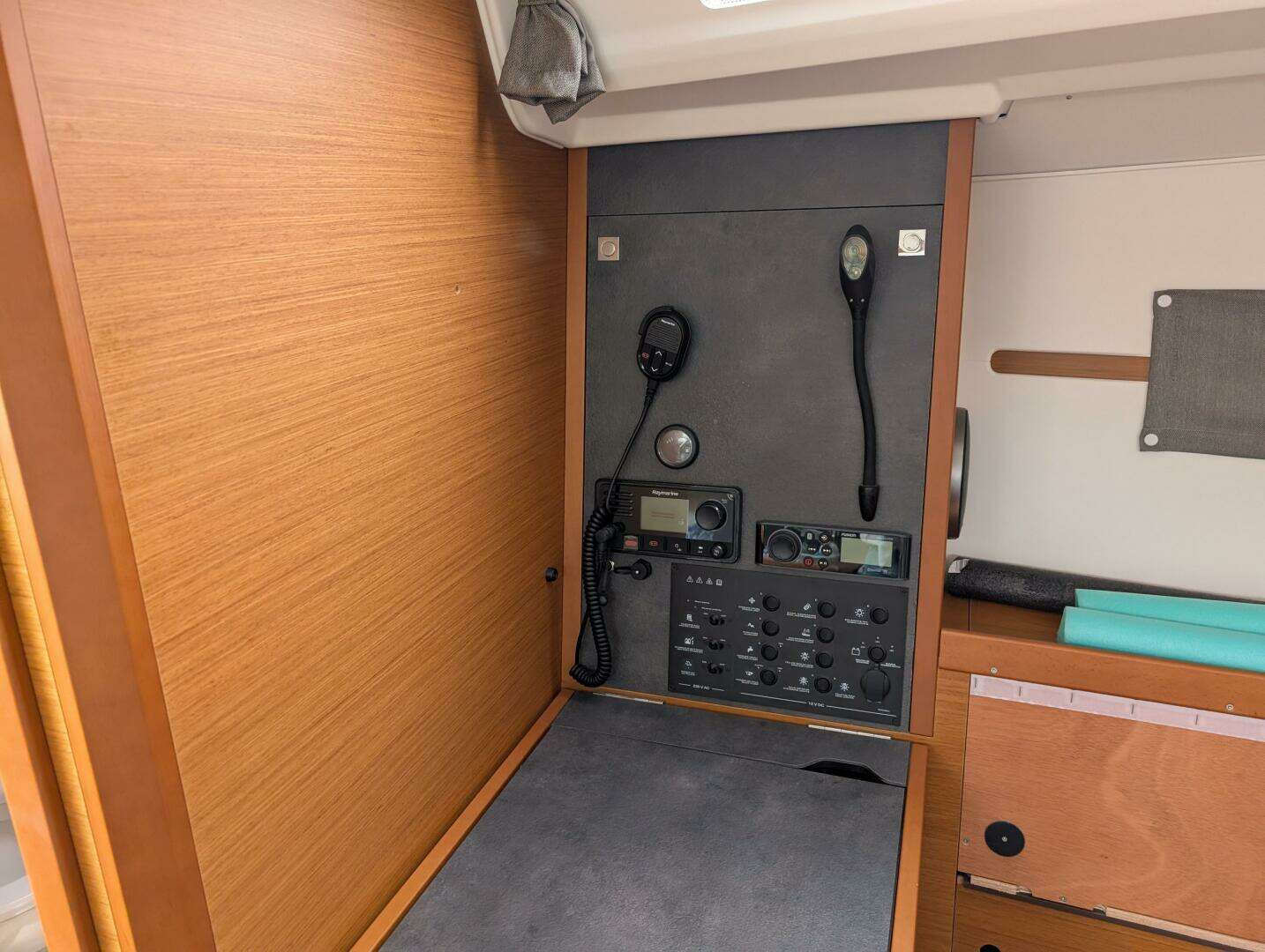 2021 Jeanneau Sun Odyssey 349 - Image 19