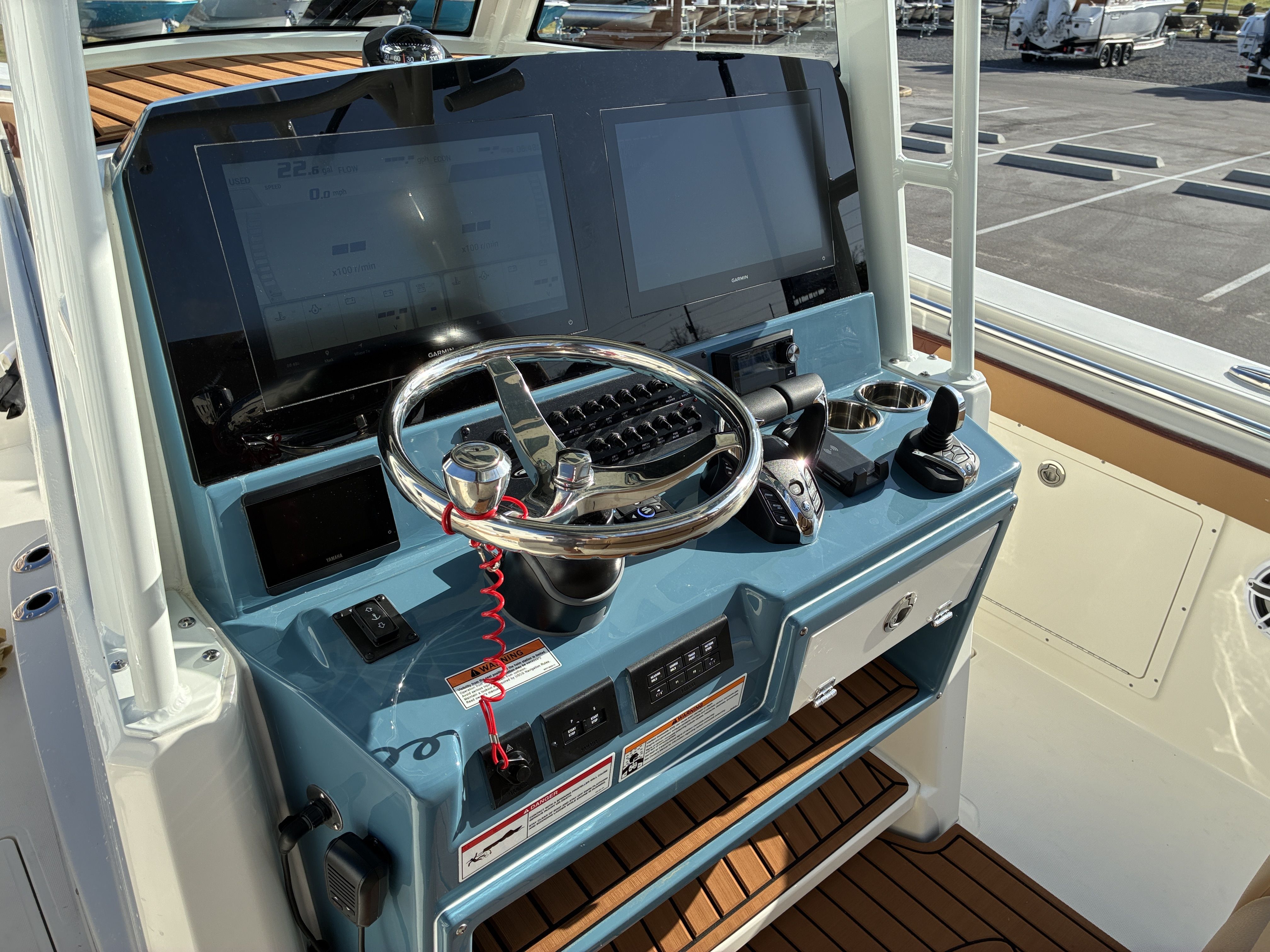 2026 Cobia 305CC - 10