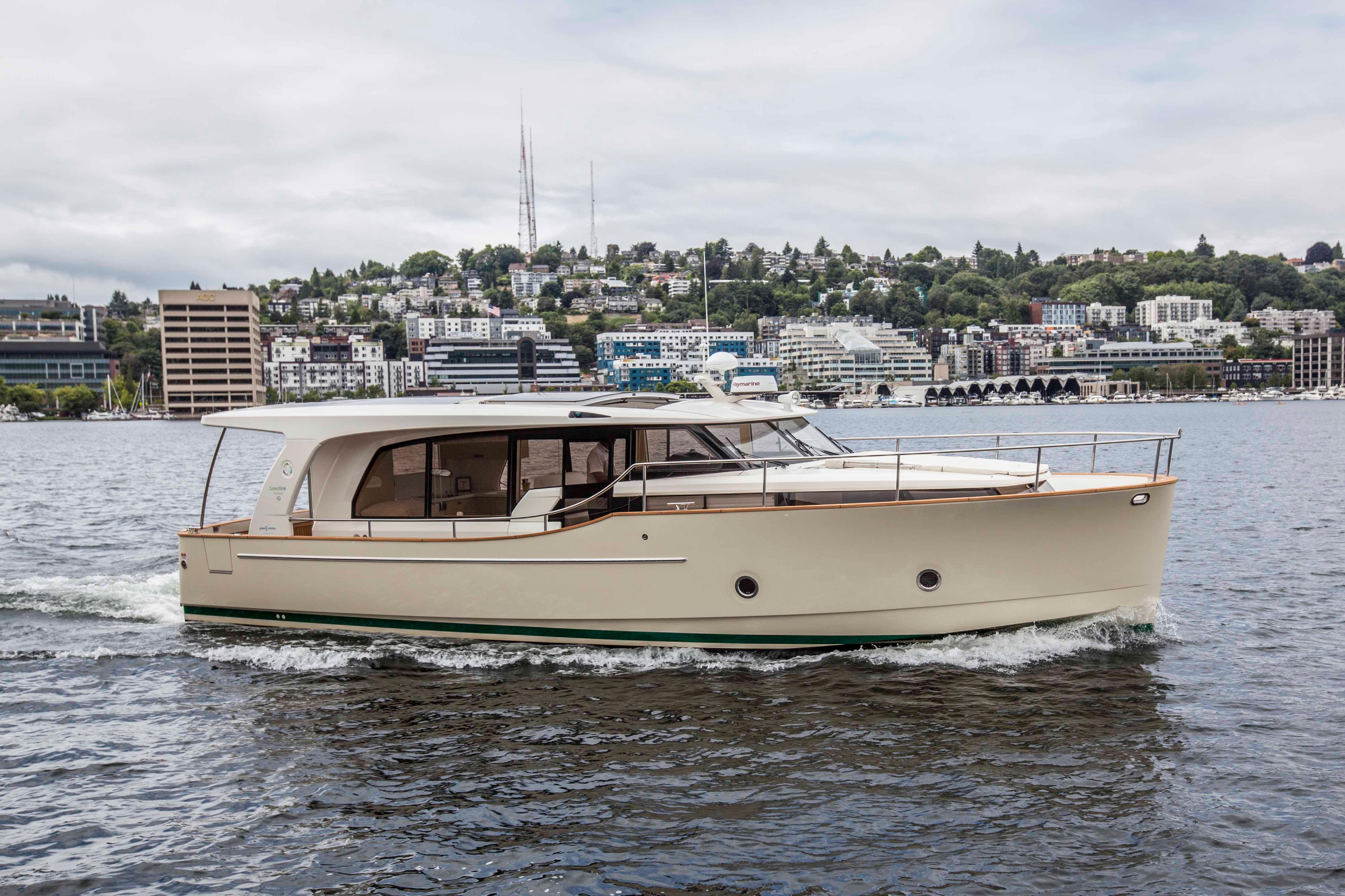 2014 Greenline 40