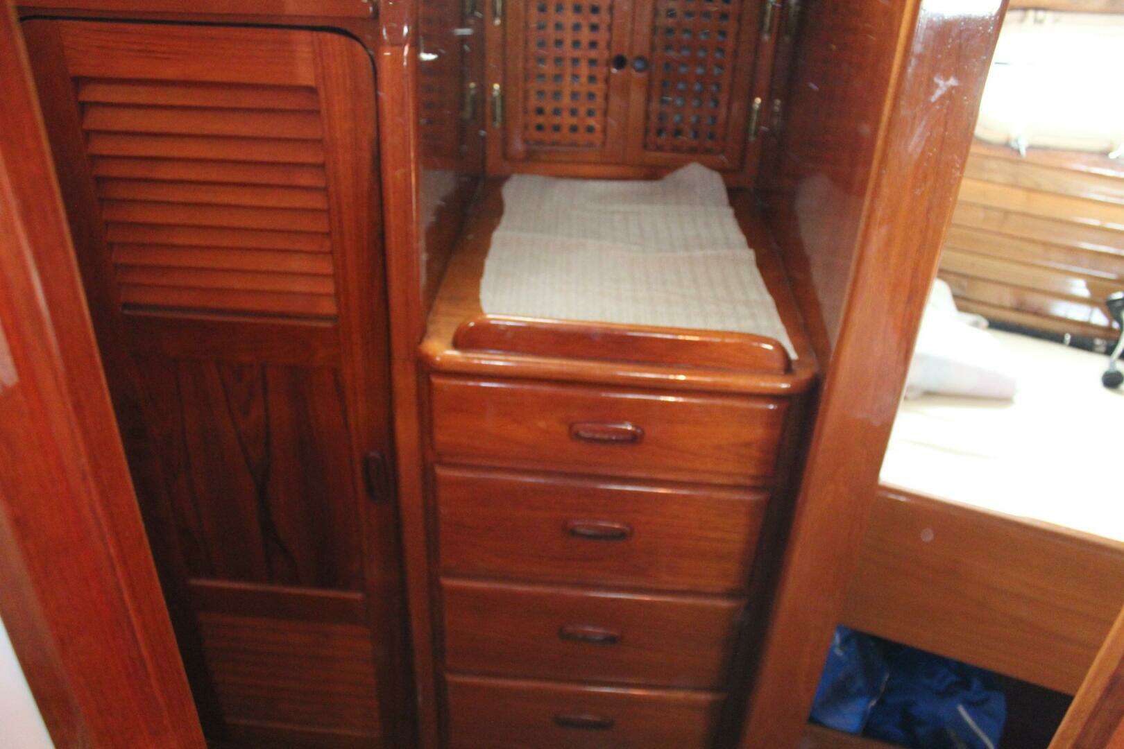 1979 Spencer 53 - Image 29