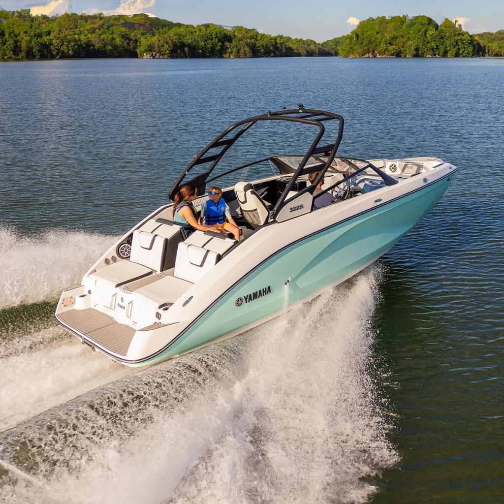 2026 Yamaha Boats 222S