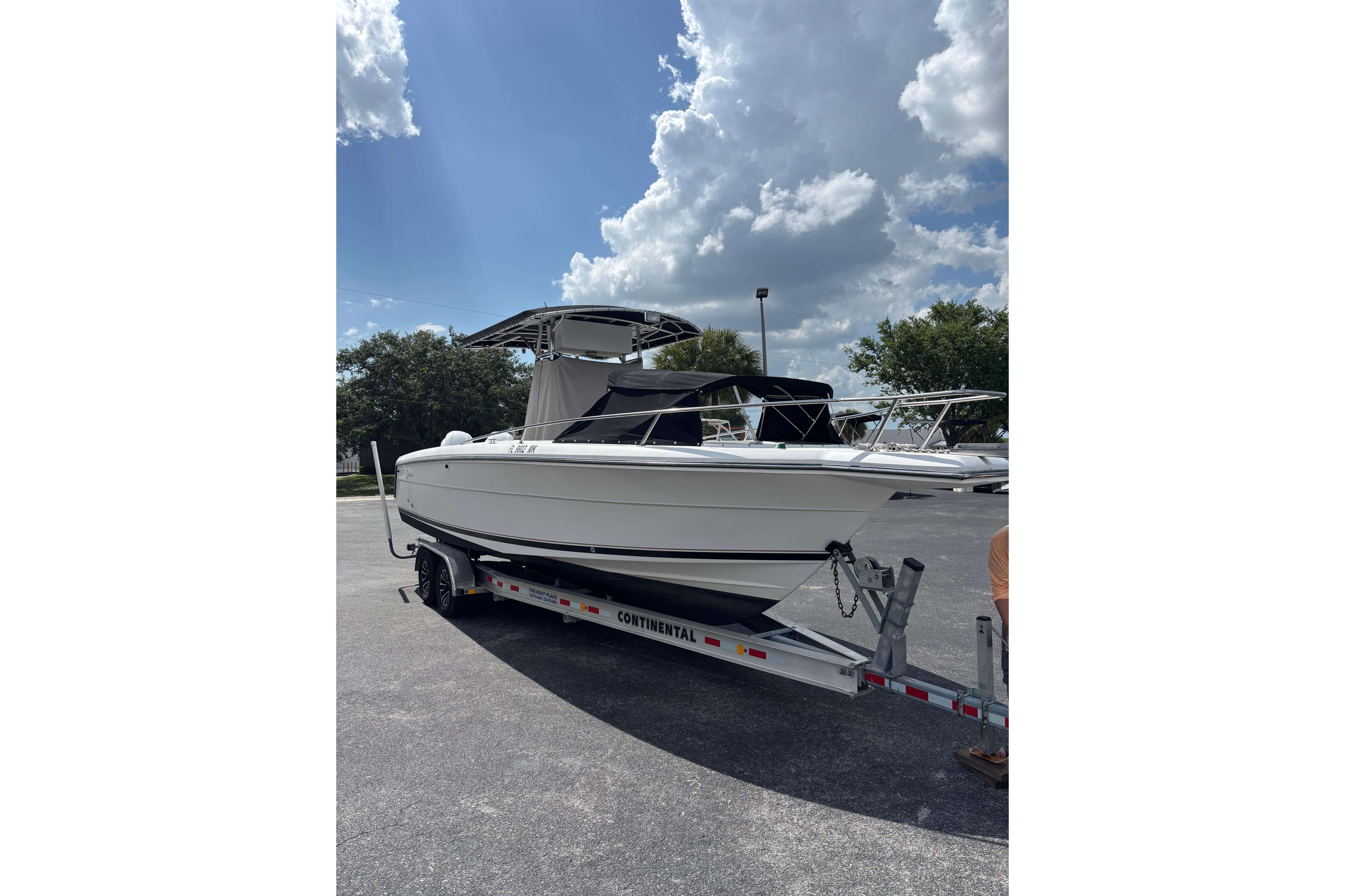 2003 Stamas 270 Tarpon