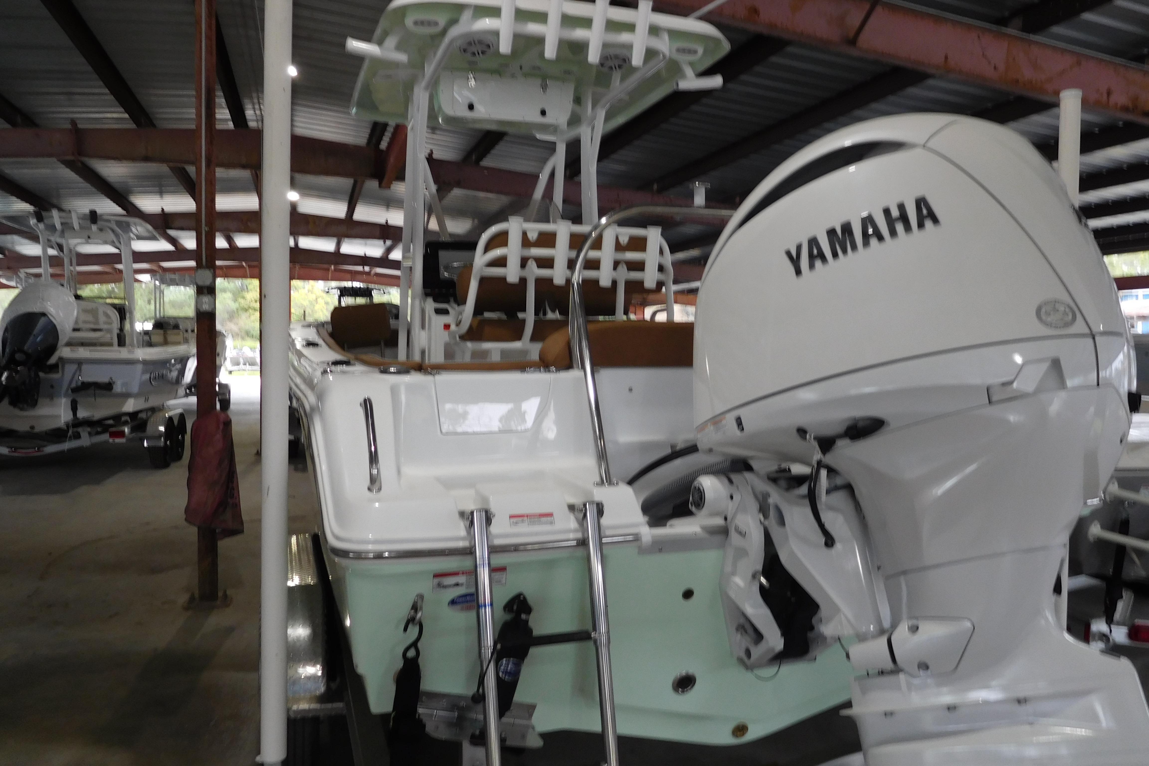 2026 Sea Hunt Ultra 219
