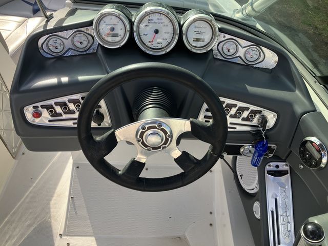 2007 MasterCraft 200 Maristar - 9