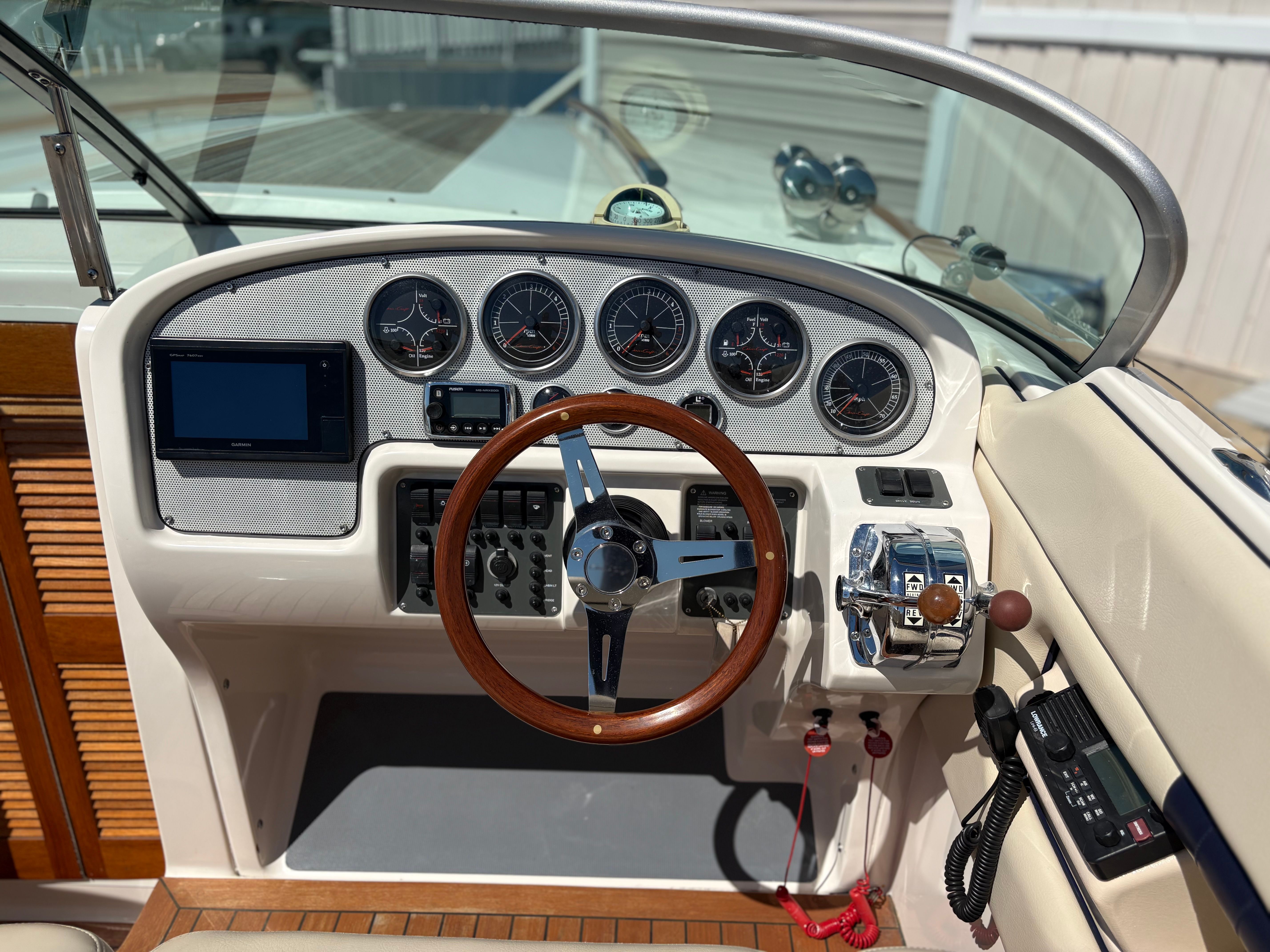 2004 Chris-Craft Corsair 28 - 8