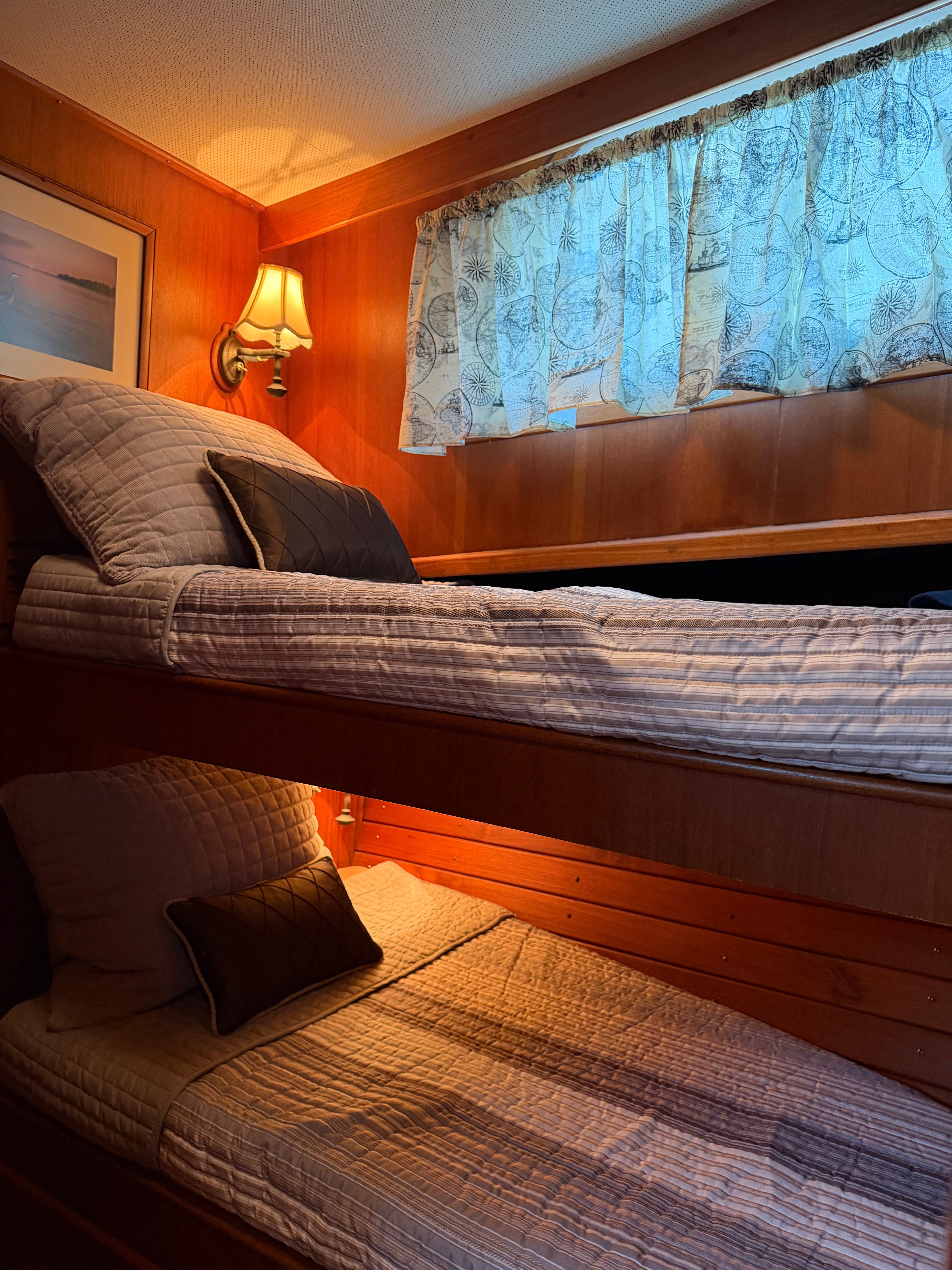 1983 Island Gypsy 44 Flush Deck - 99