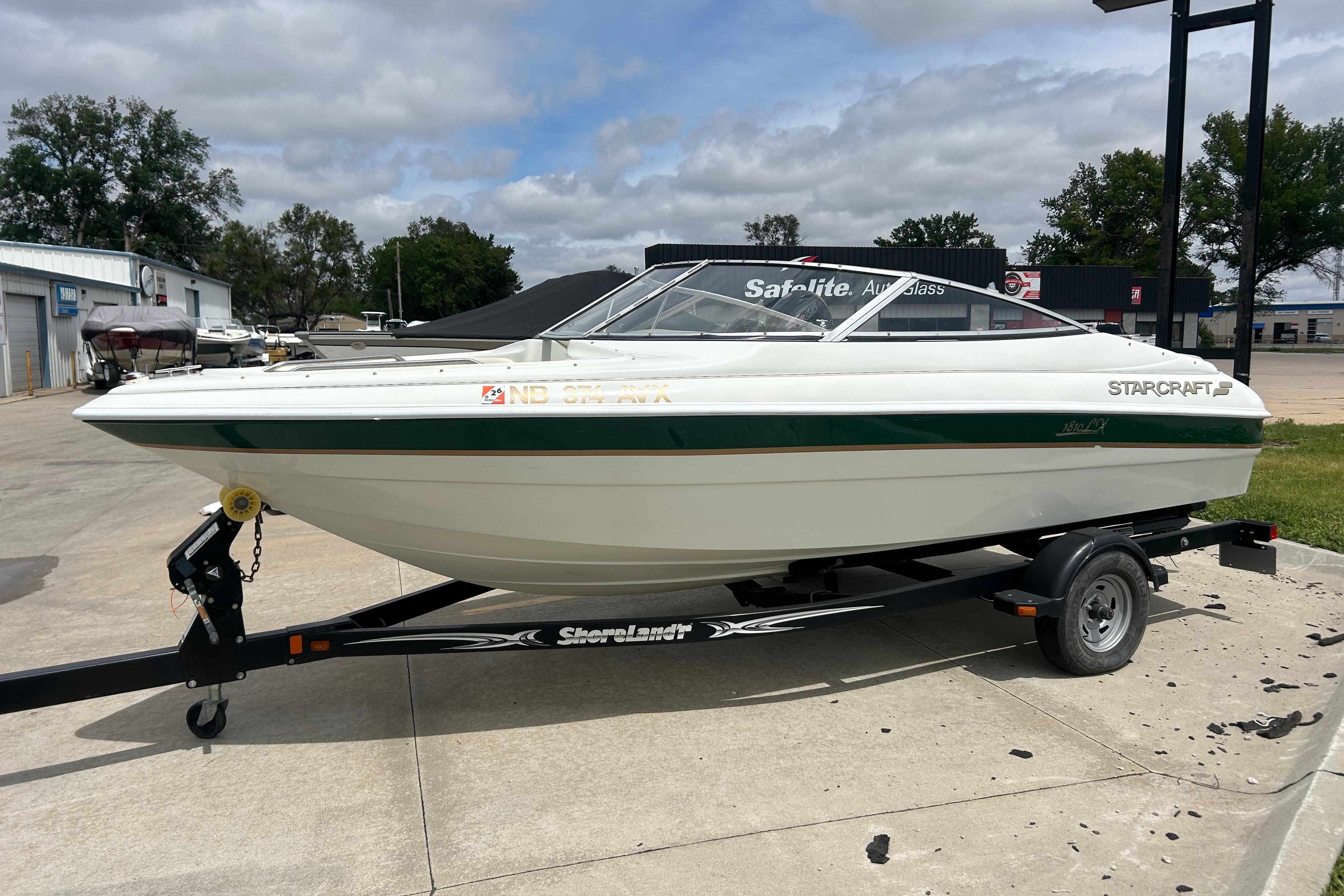 2000 Starcraft 1810