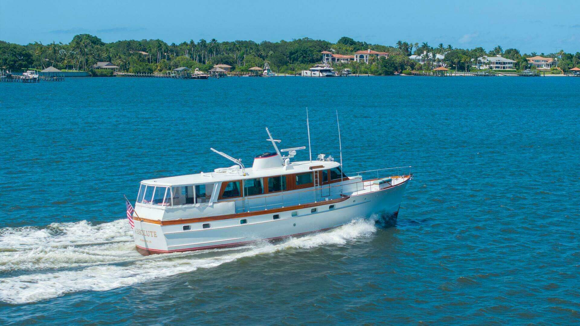 1970 Trumpy Houseboat - Image 42