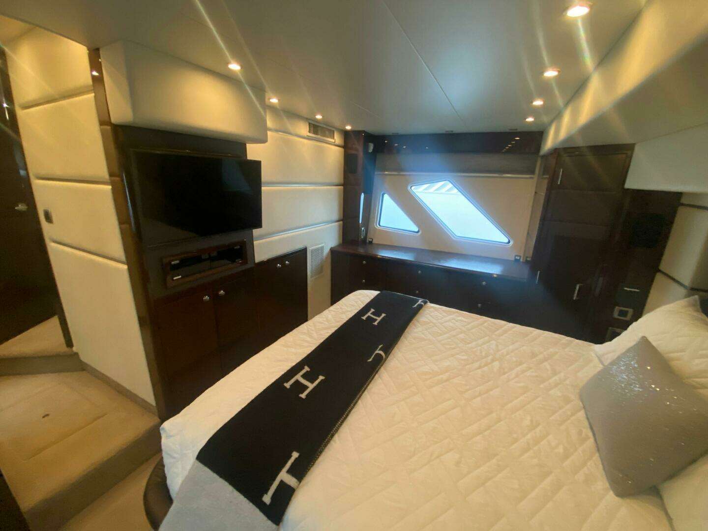 2007 Marquis 55 LS - Image 35