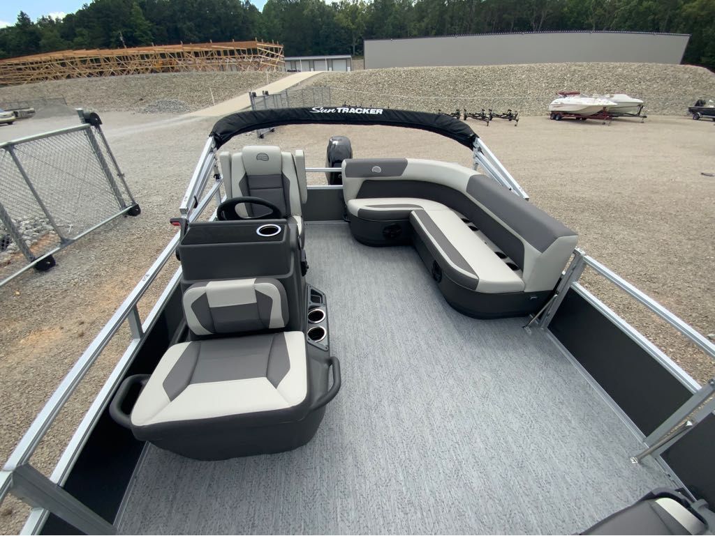 2026 Sun Tracker Bass Buggy 16 XL Select - 9