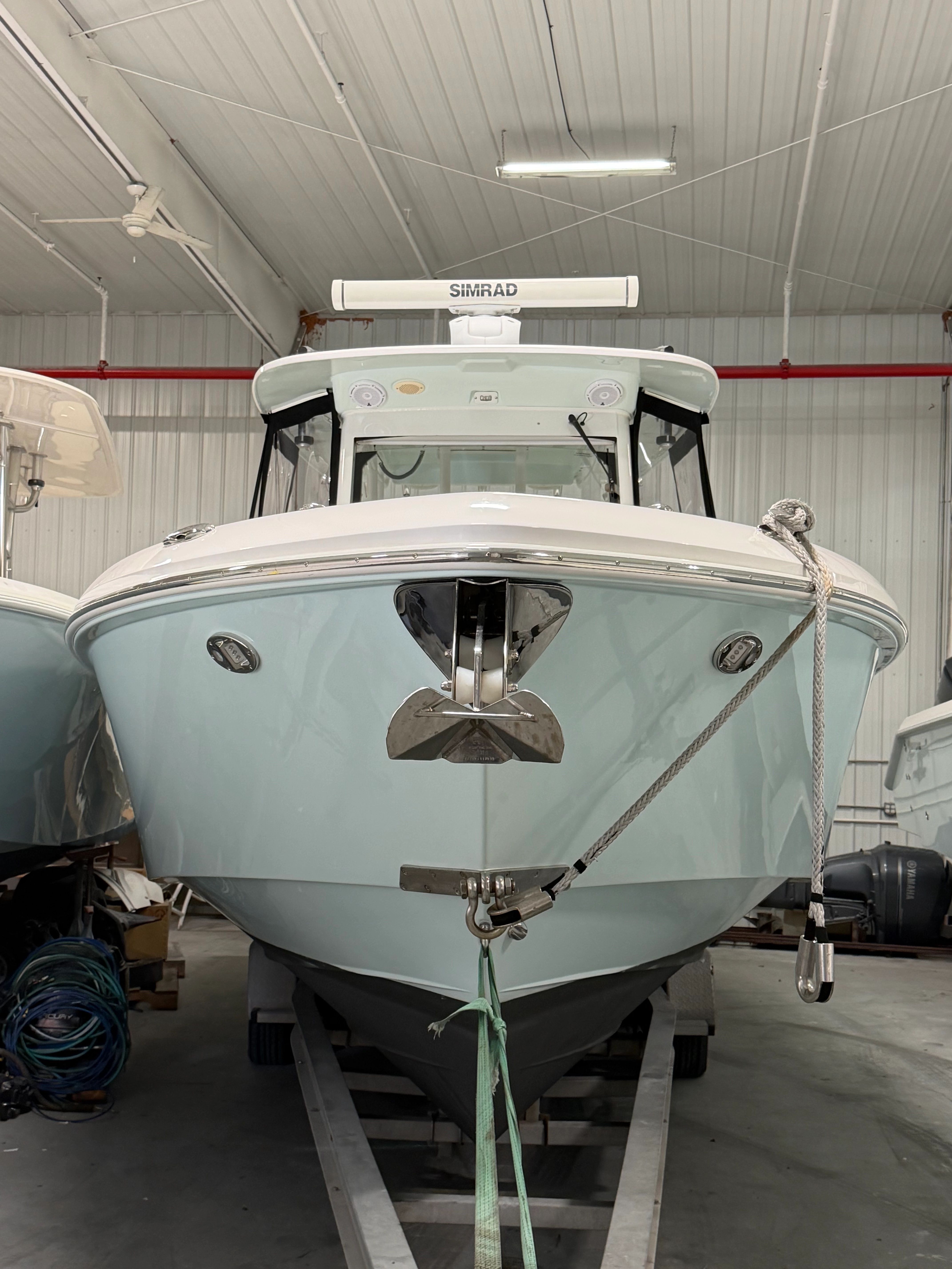 2019 Everglades 335