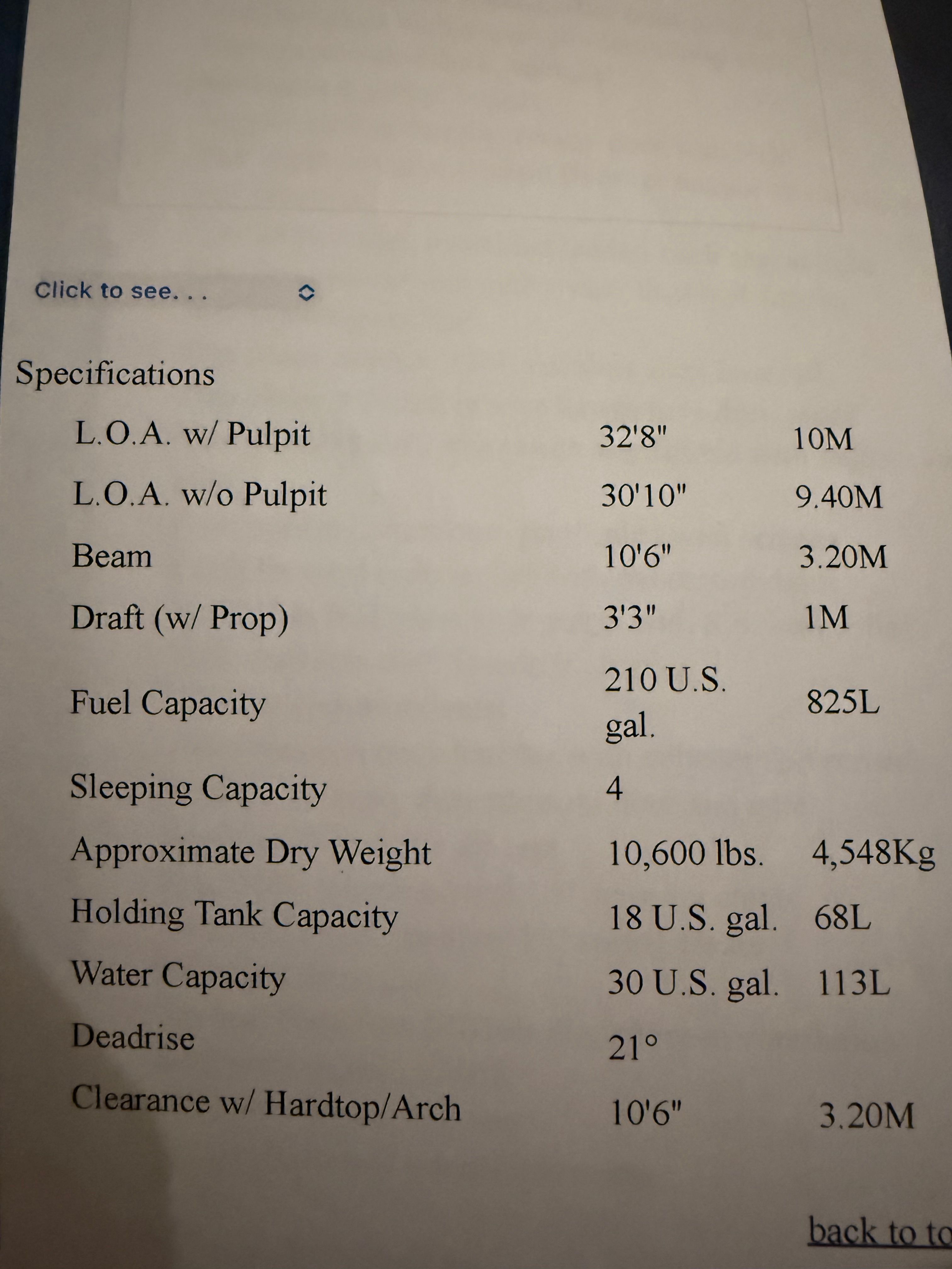 Specifications for the 2002 Pursuit 3000 Express, including dimensions and capacities.