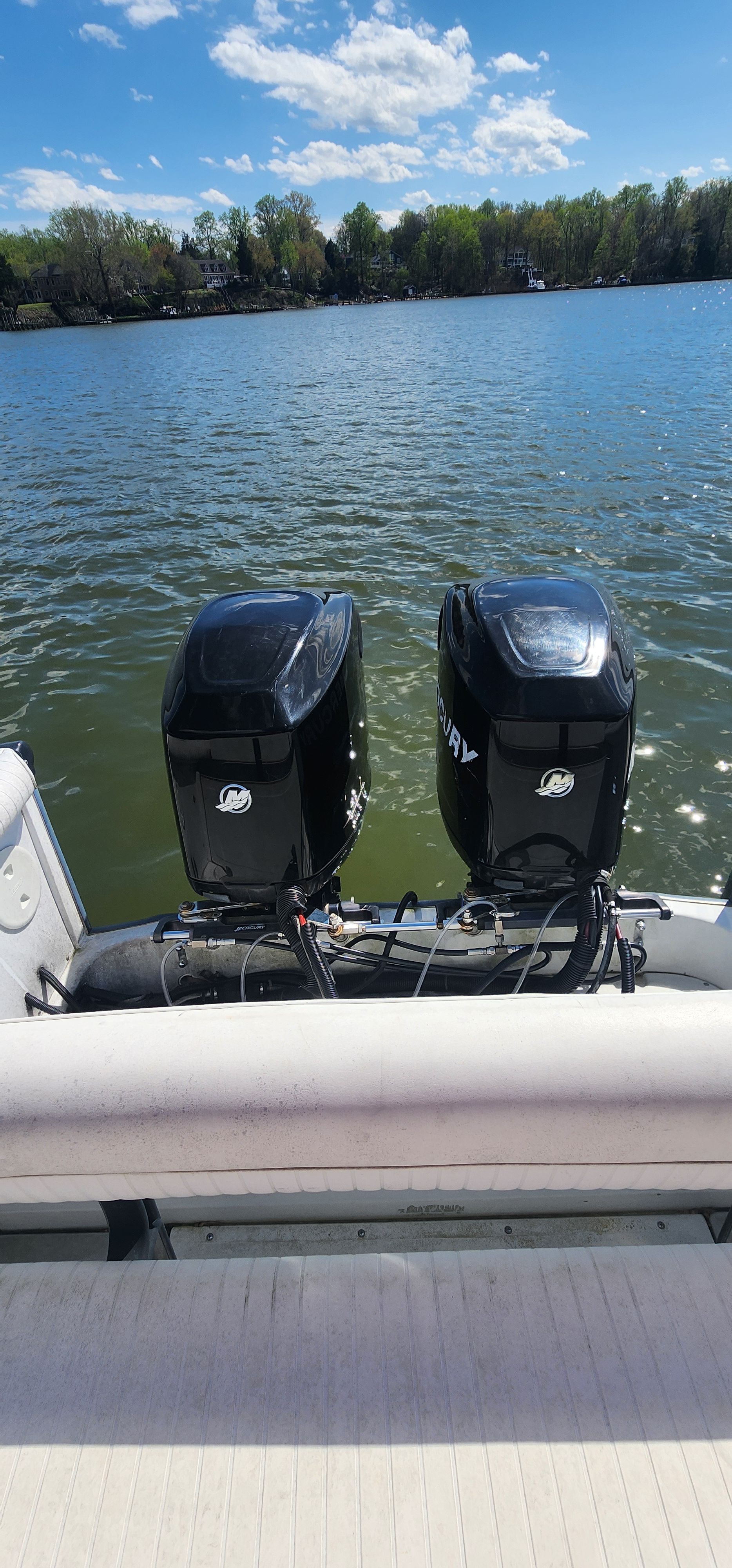 1995 Boston Whaler 24 Outrage - 6