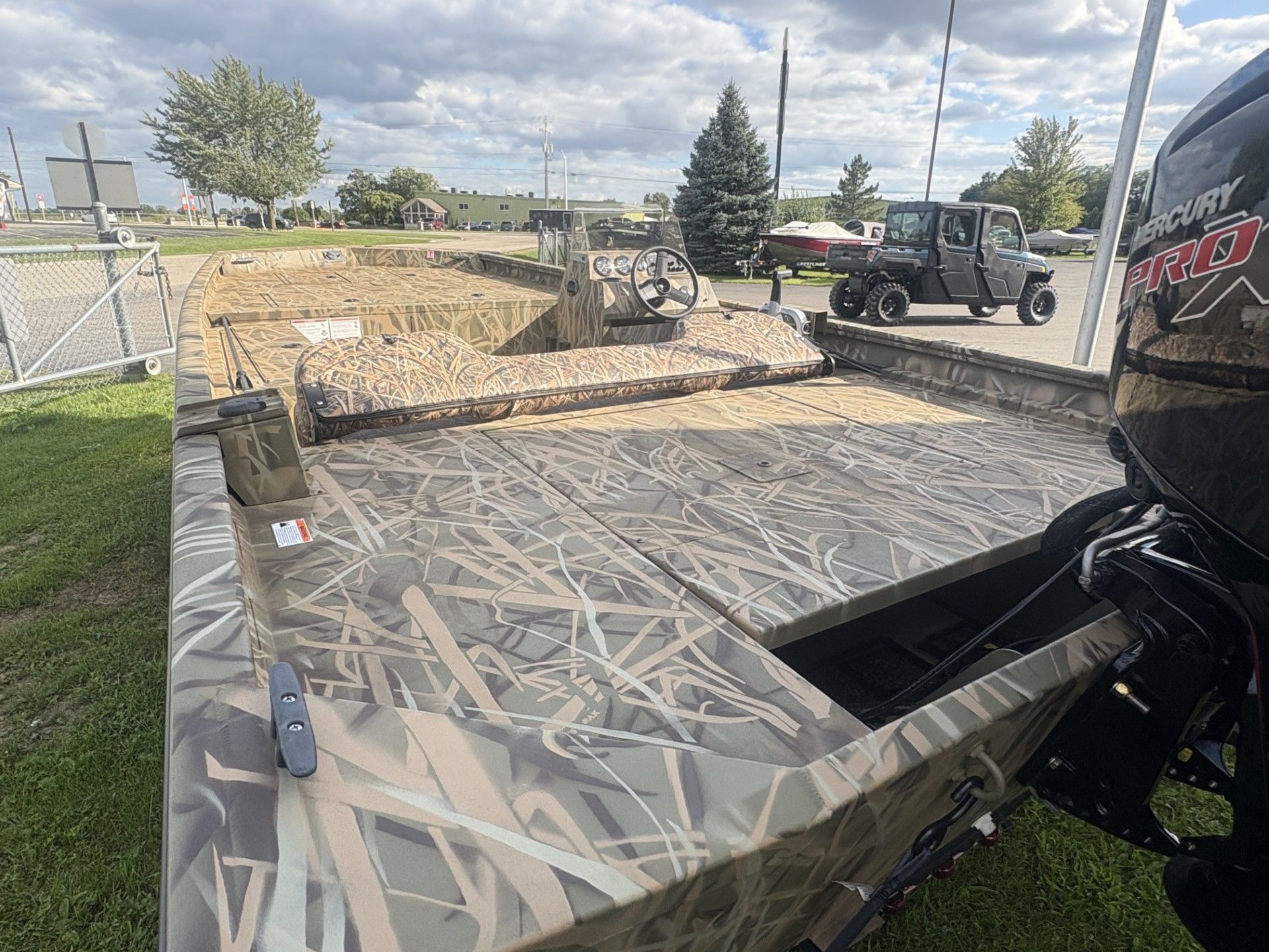 2026 Crestliner 2070 RETRIEVER SIDE CONSOLE HEAVY DUTY - 2