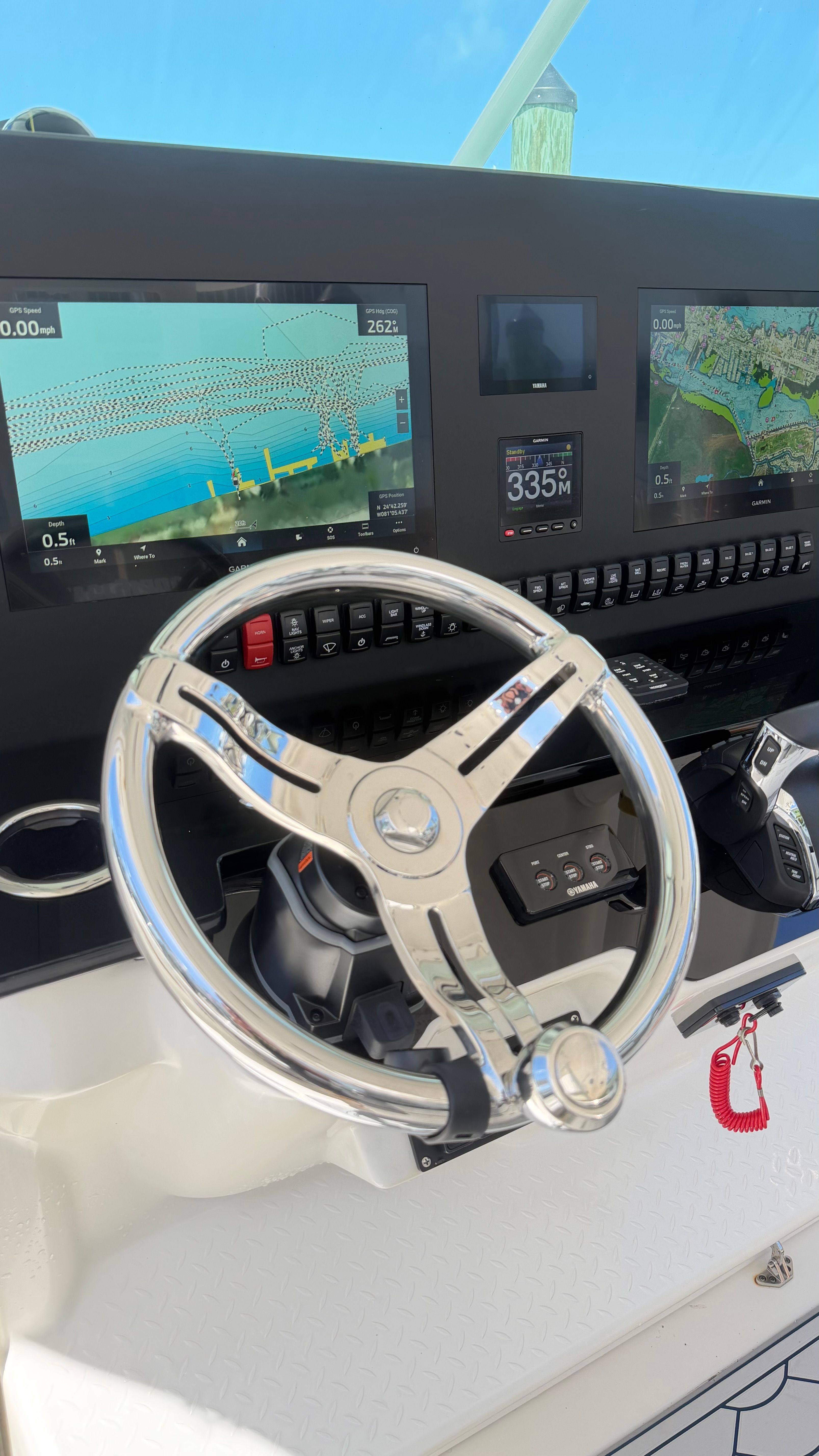 2009 Everglades 365 Center Console - 77