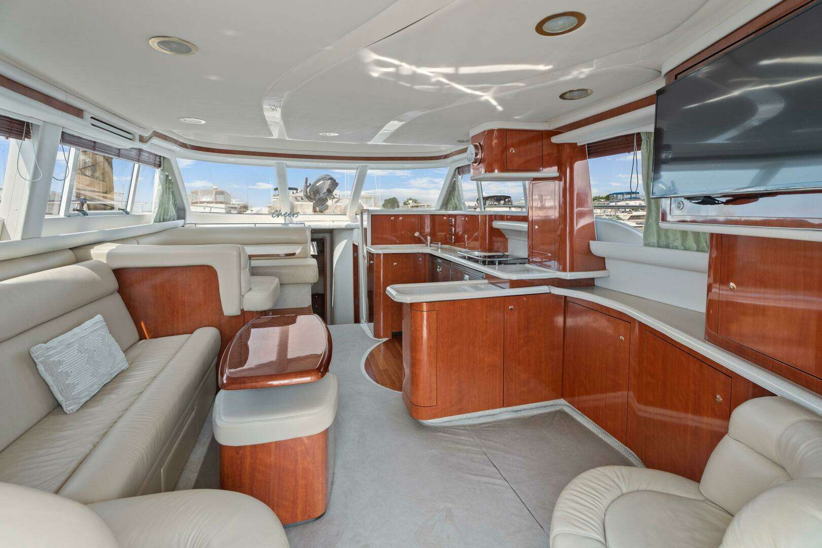 2003 Sea Ray 480 Sedan Bridge - Image 14