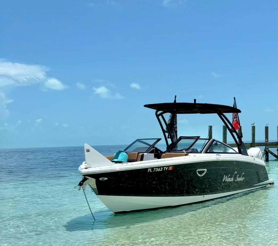 2024 Cobalt R8 Outboard