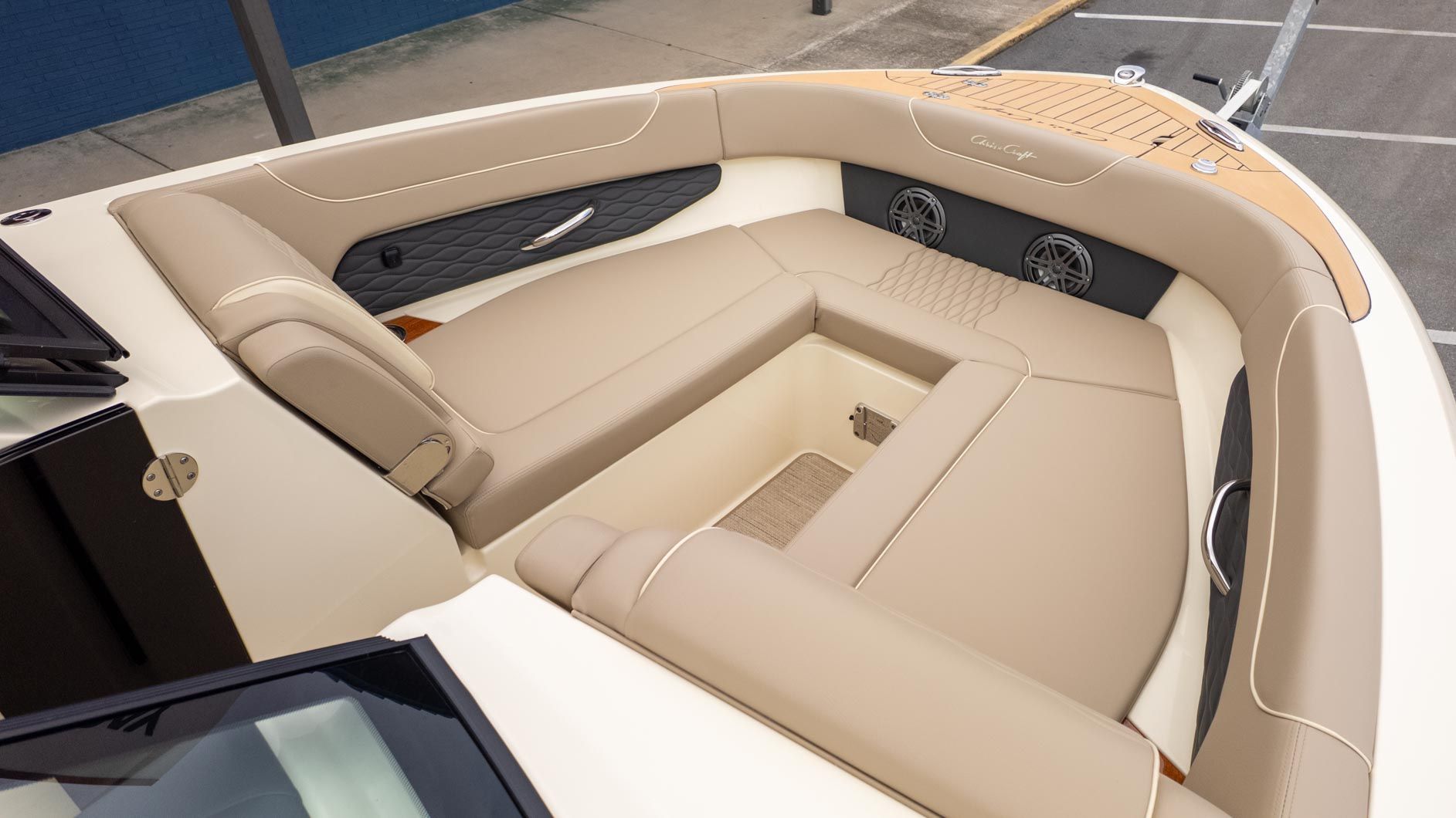 2026 Chris-Craft Sportster 28 - 11