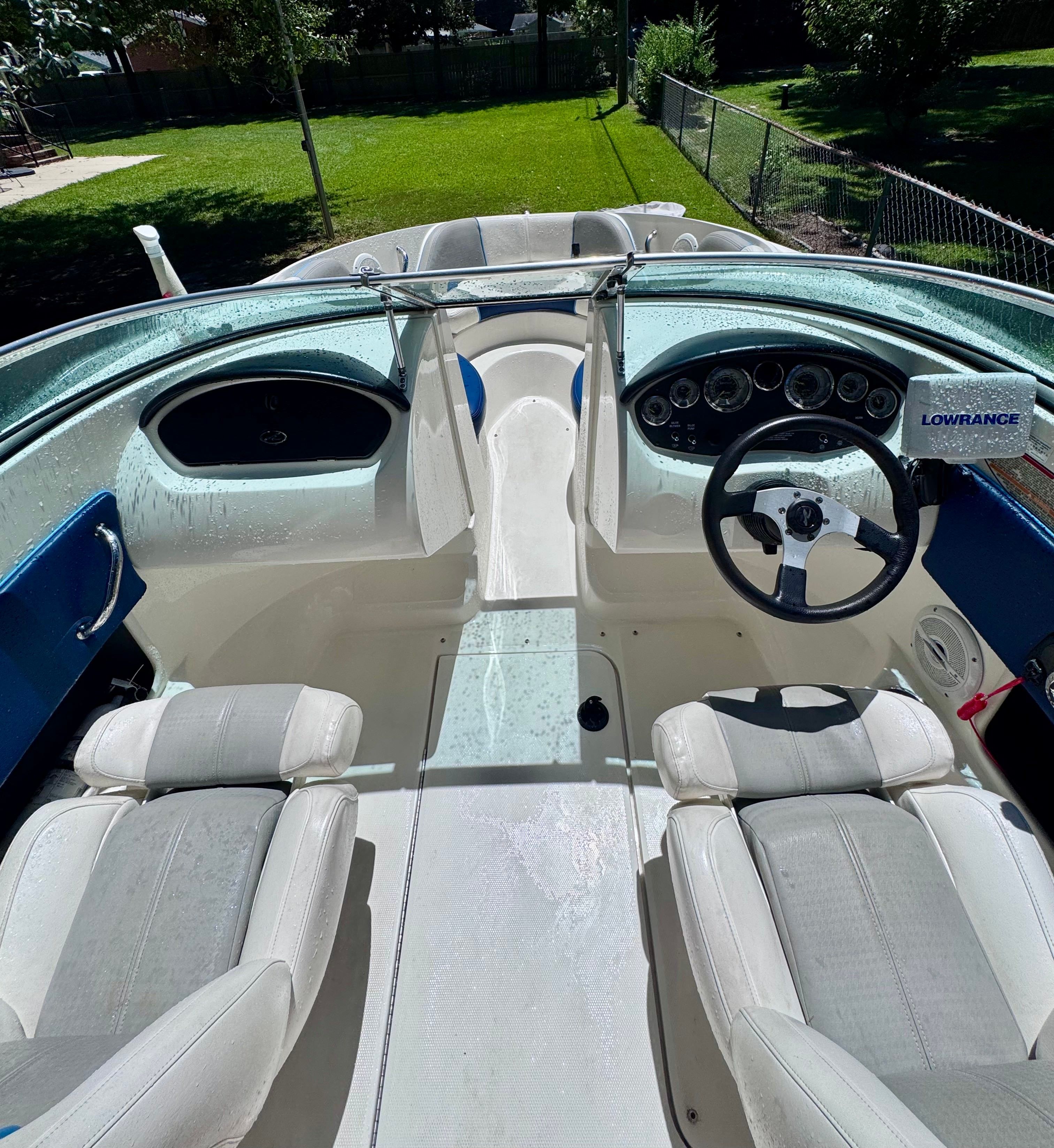 2011 Sea Ray 185 Sport - 7