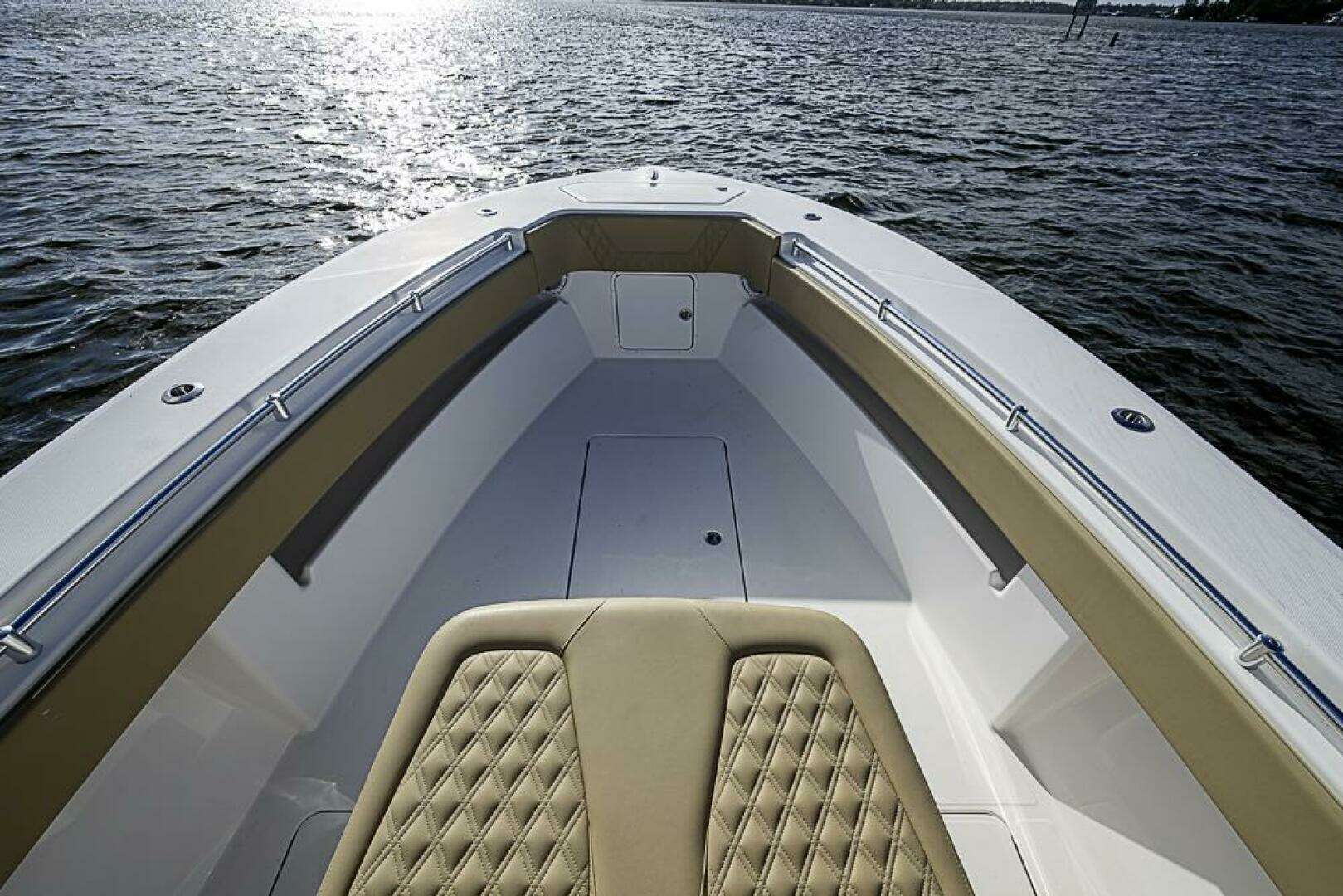 2023 Invincible 33 Open Fisherman - Image 5