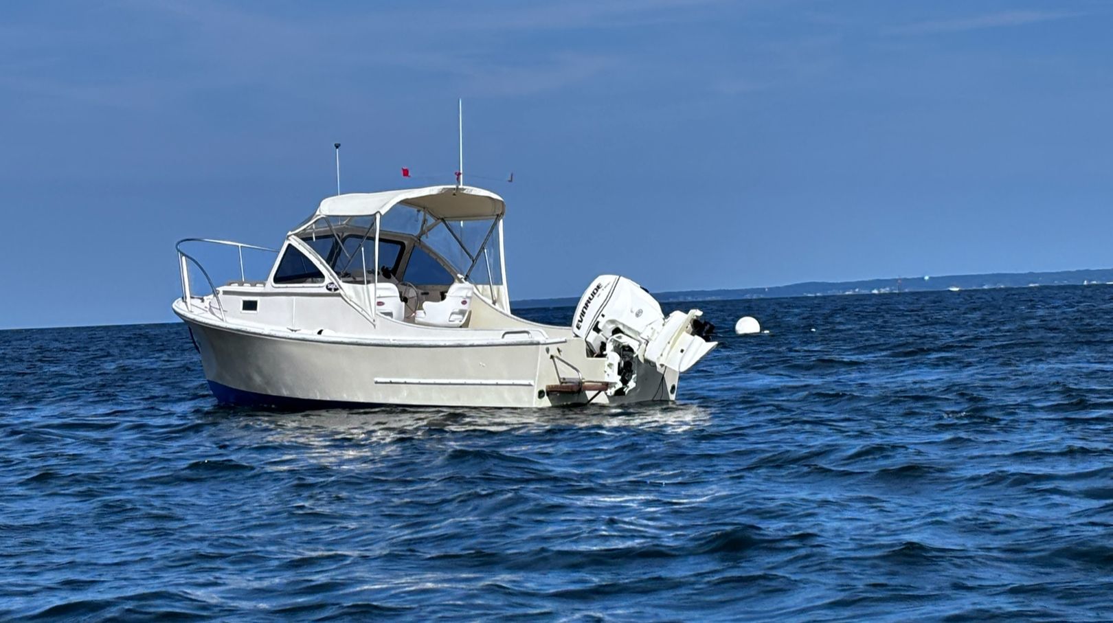 1984 SISU 22’ Bass boat - 7