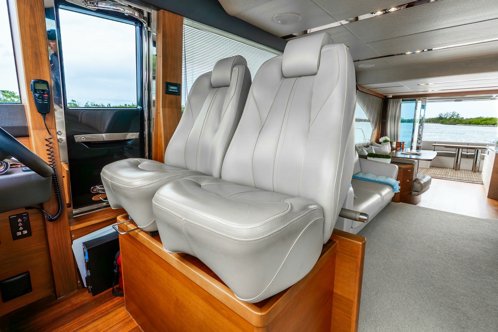 2018 Princess Yachts — - Image 39