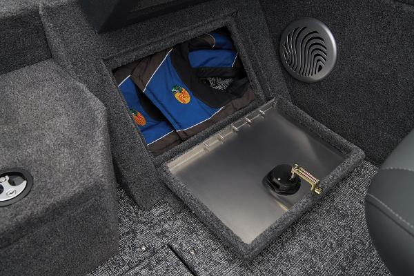2025 Tracker Pro Guide V-175 WT - 58