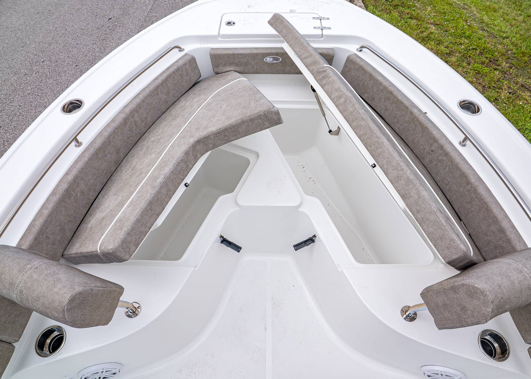 2026 Sea Hunt Ultra 229 - 21