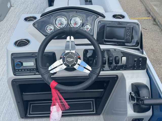 2026 SunCatcher Select 22RF - 5
