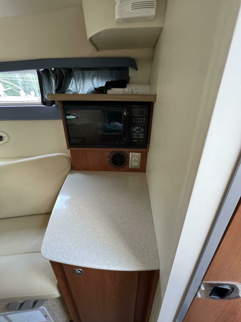 2007 Bayliner 265 - Image 16