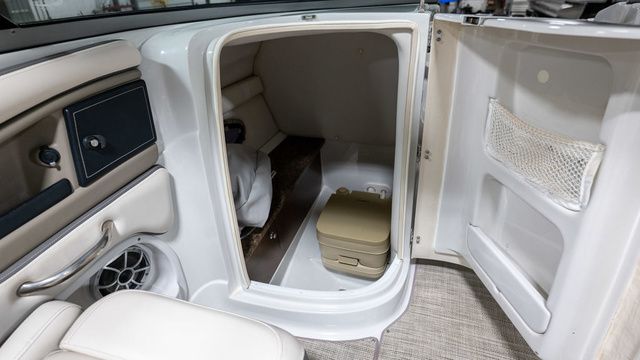 2020 Crownline E 255 - 14