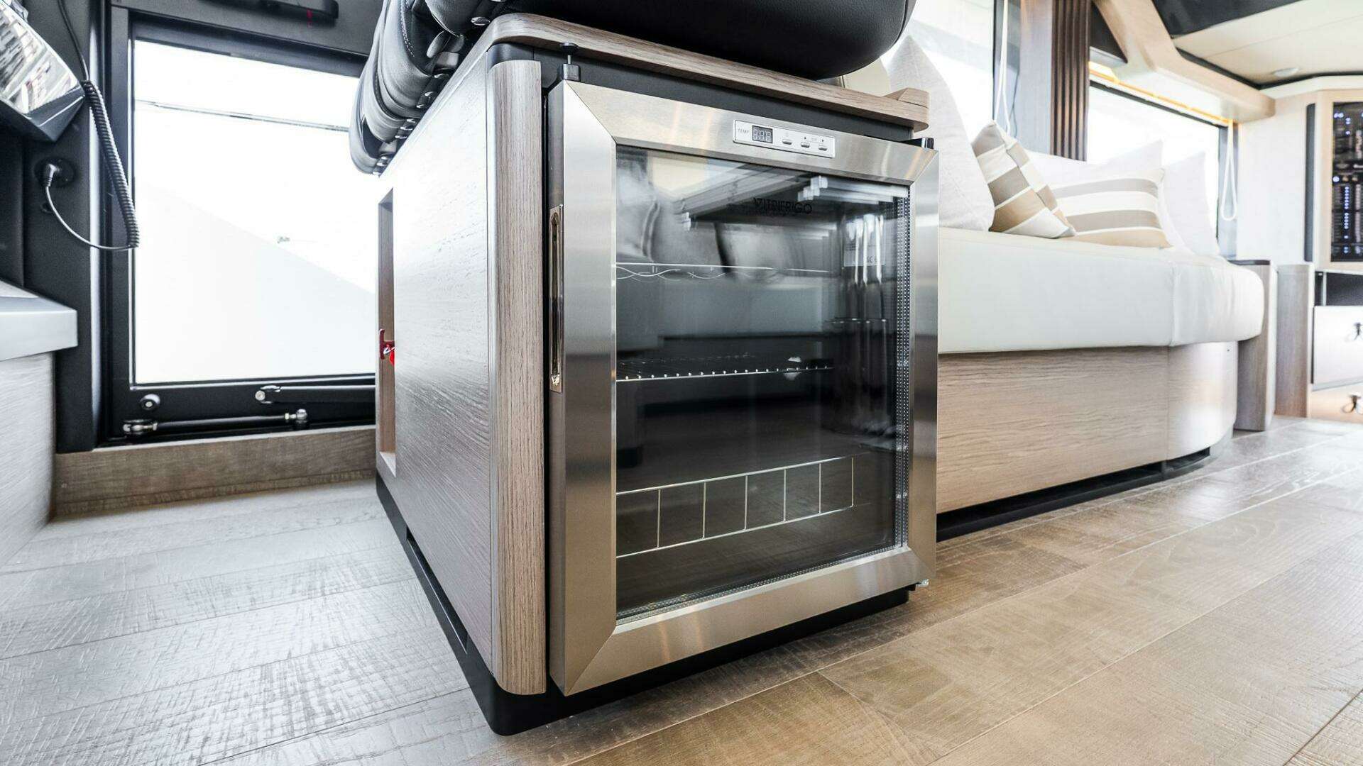 2026 Absolute Navetta 53 - Image 26