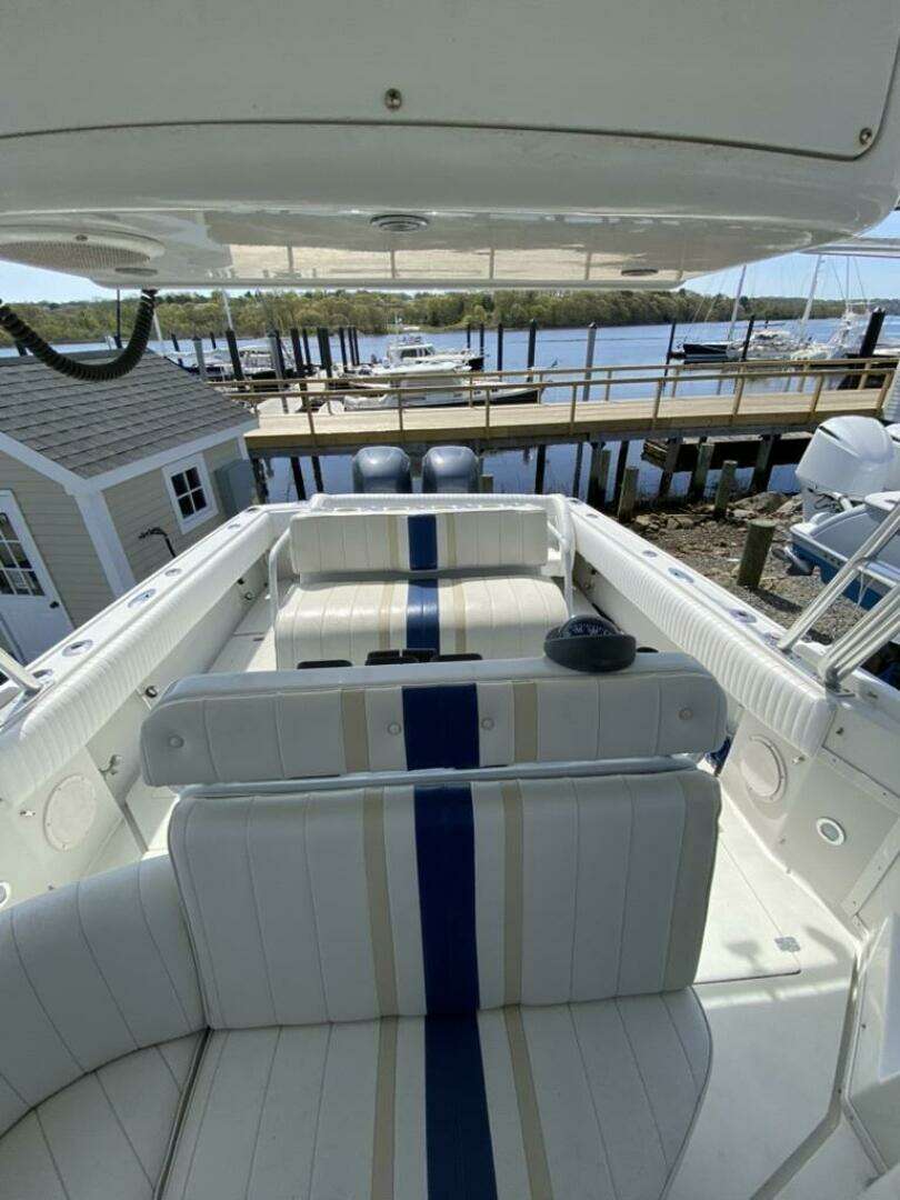 1997 Intrepid 339wa - Image 15