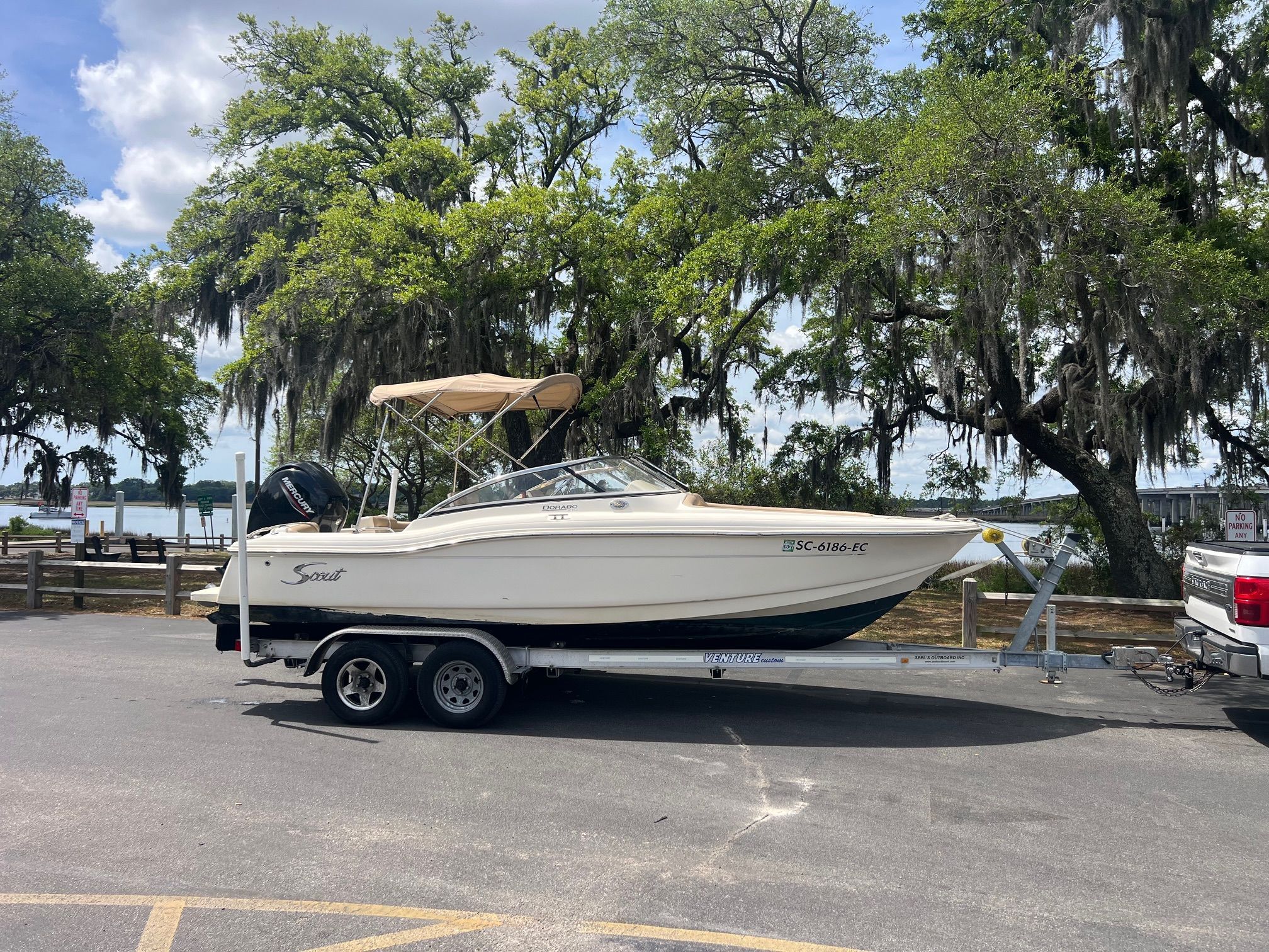 2023 Scout 210 Dorado