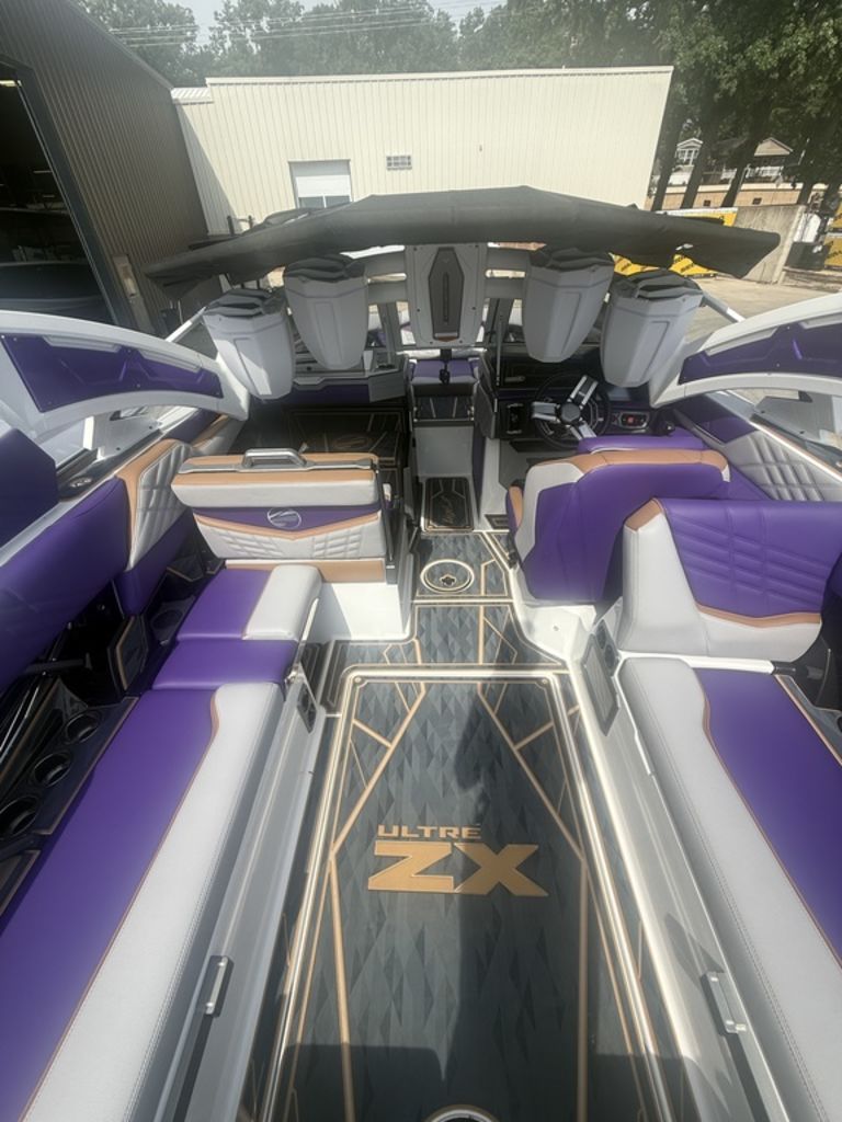2025 Tigé 25ZX - 22