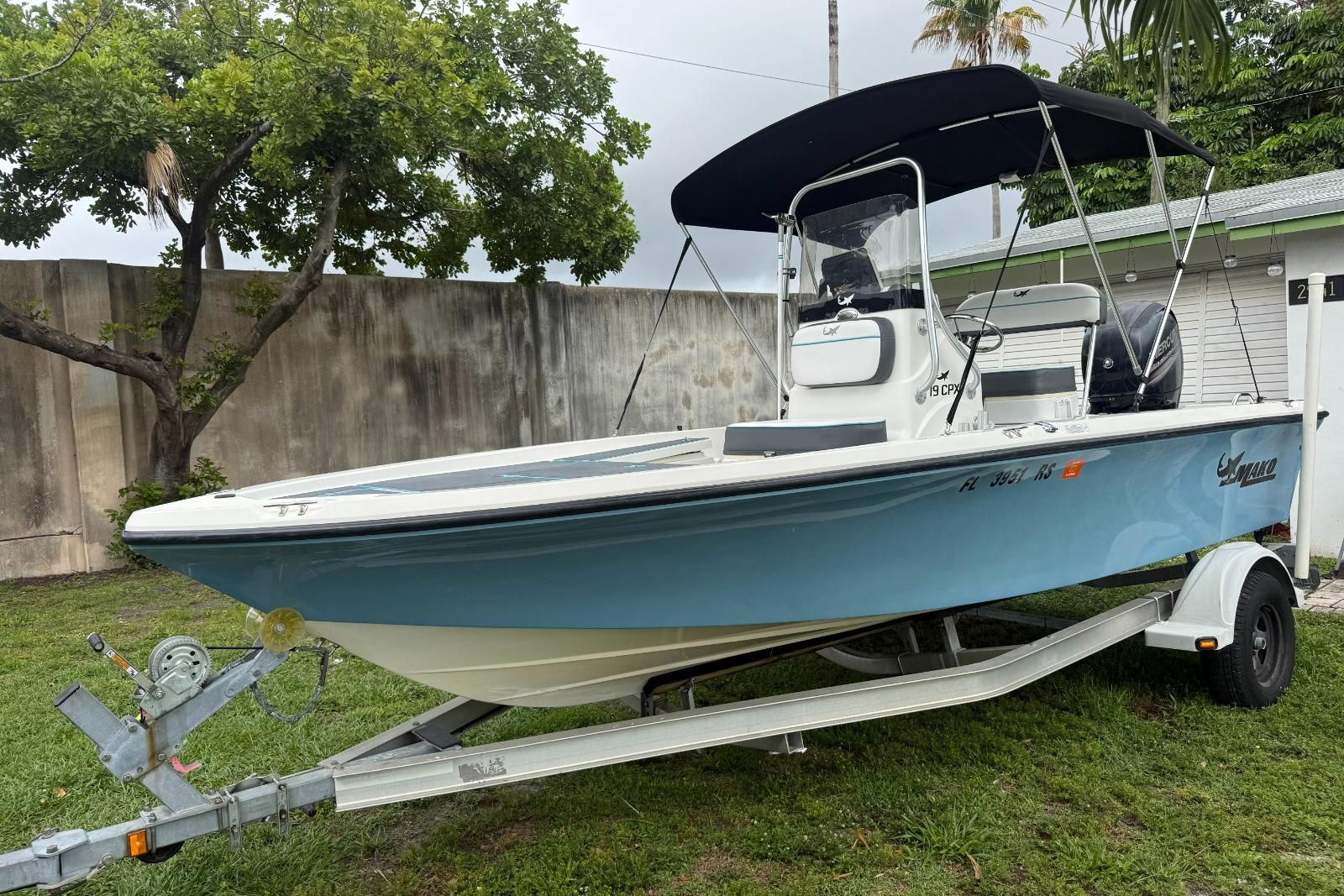 2015 Mako 19 CPX